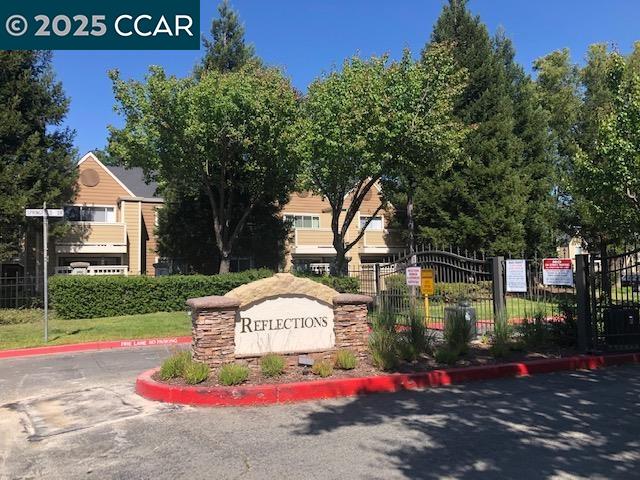 265 Reflections Dr # 17, San Ramon, California 94583, 2 Bedrooms Bedrooms, 6 Rooms Rooms,2 BathroomsBathrooms,Residential Lease,For Rent,265 Reflections Dr # 17,41106430