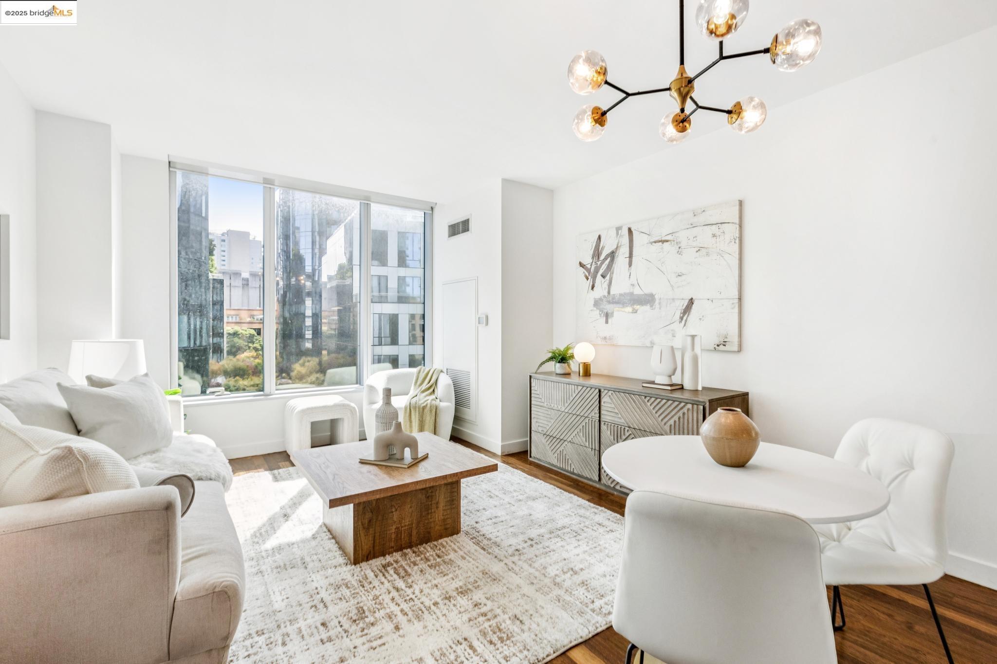 Detail Gallery Image 1 of 1 For 333 Main 7b,  San Francisco,  CA 94105 - 2 Beds | 2 Baths