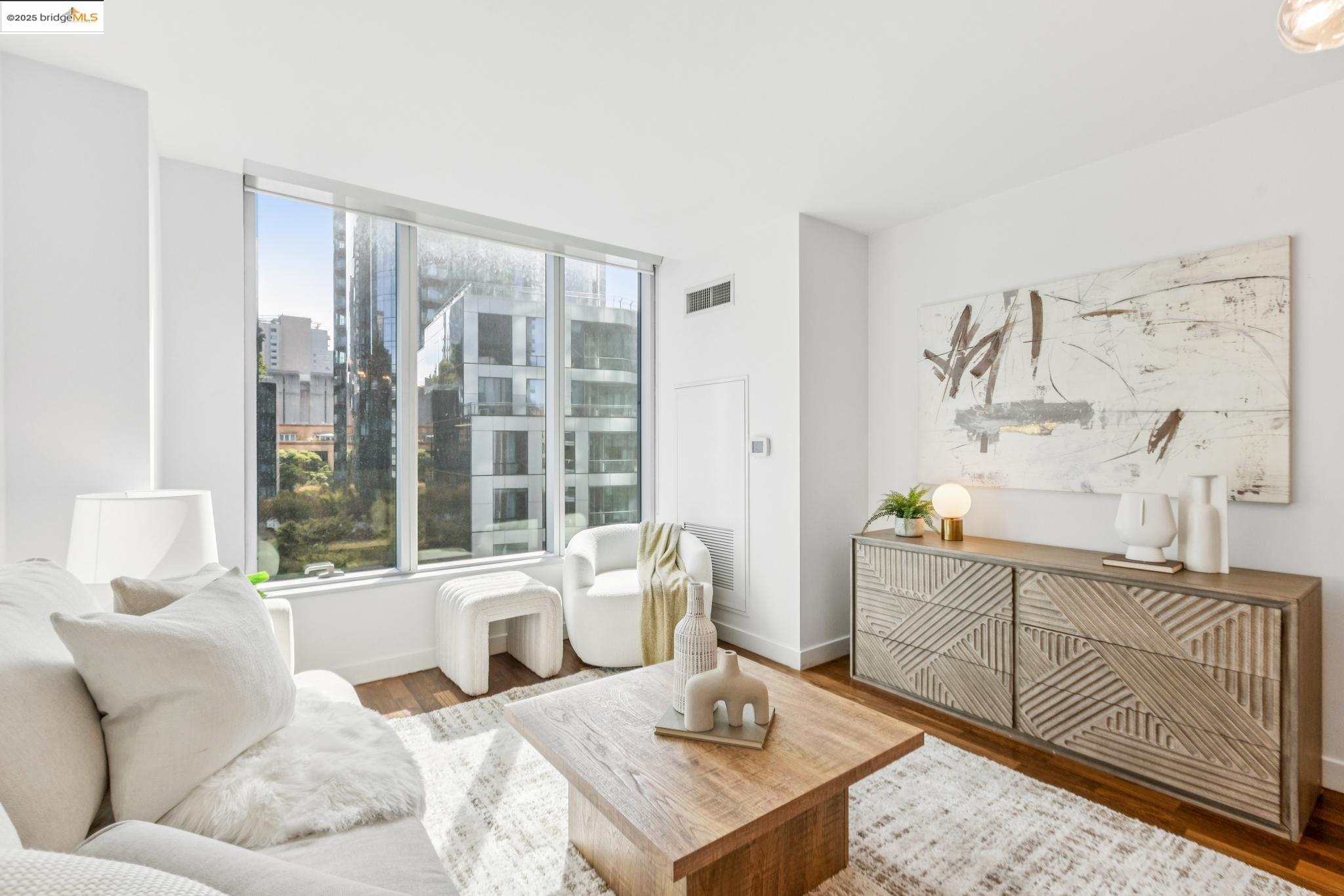 Detail Gallery Image 2 of 58 For 333 Main 7b,  San Francisco,  CA 94105 - 2 Beds | 2 Baths