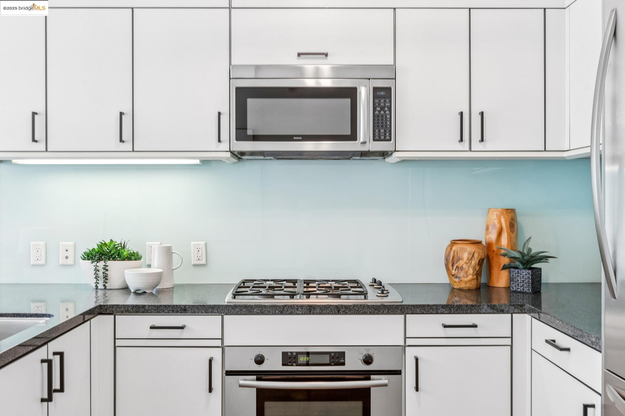 Detail Gallery Image 15 of 58 For 333 Main 7b,  San Francisco,  CA 94105 - 2 Beds | 2 Baths