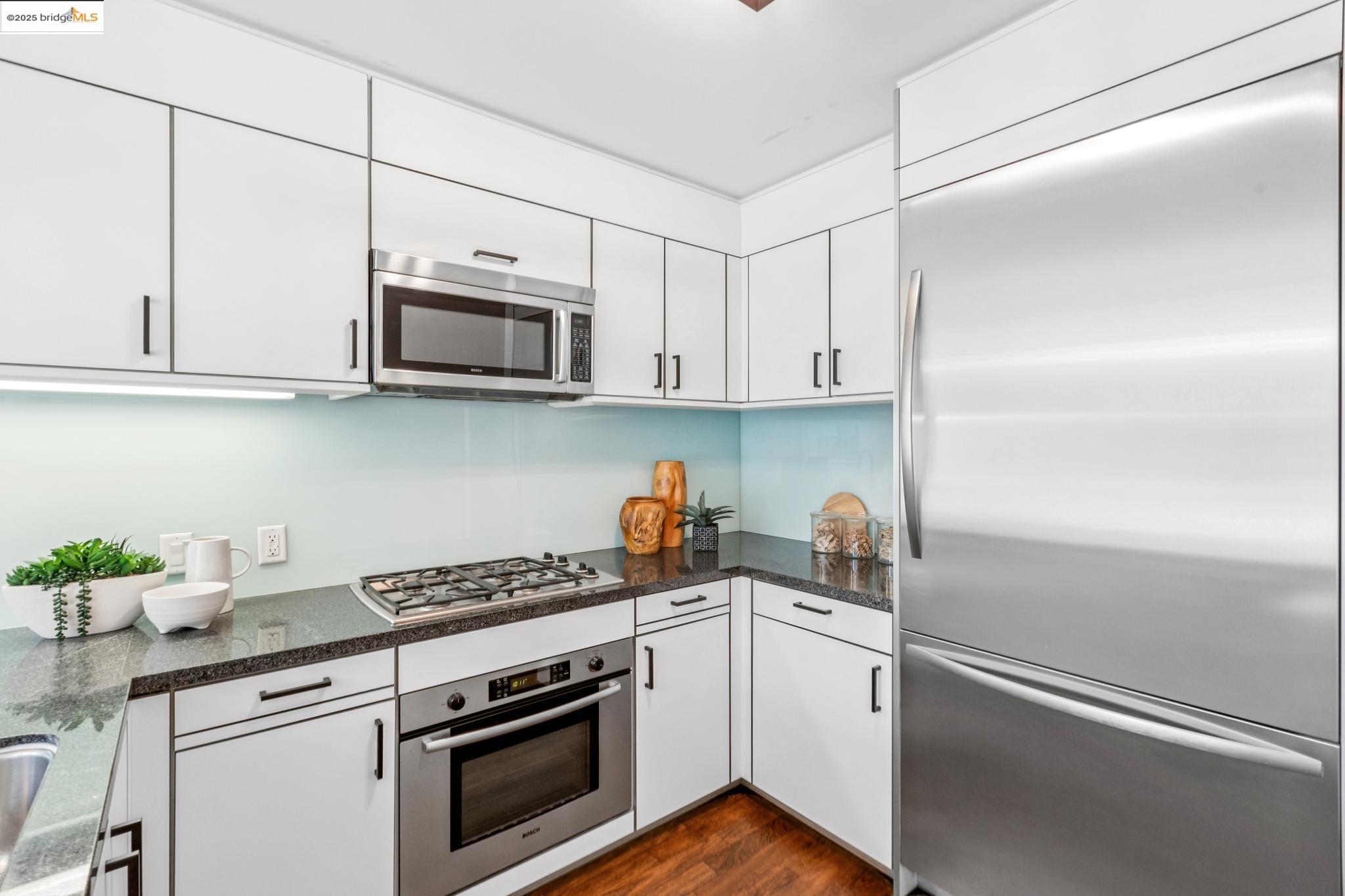 Detail Gallery Image 16 of 58 For 333 Main 7b,  San Francisco,  CA 94105 - 2 Beds | 2 Baths