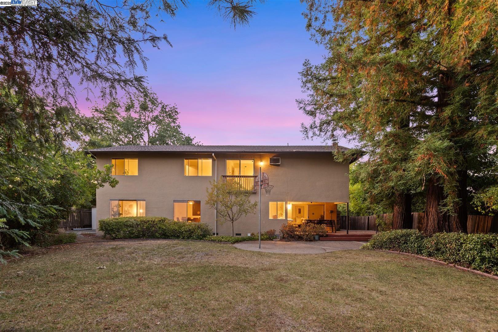 2175 Lariat Ln, Walnut Creek, California 94596, 5 Bedrooms Bedrooms, 10 Rooms Rooms,3 BathroomsBathrooms,Residential,For Sale,2175 Lariat Ln,41106434