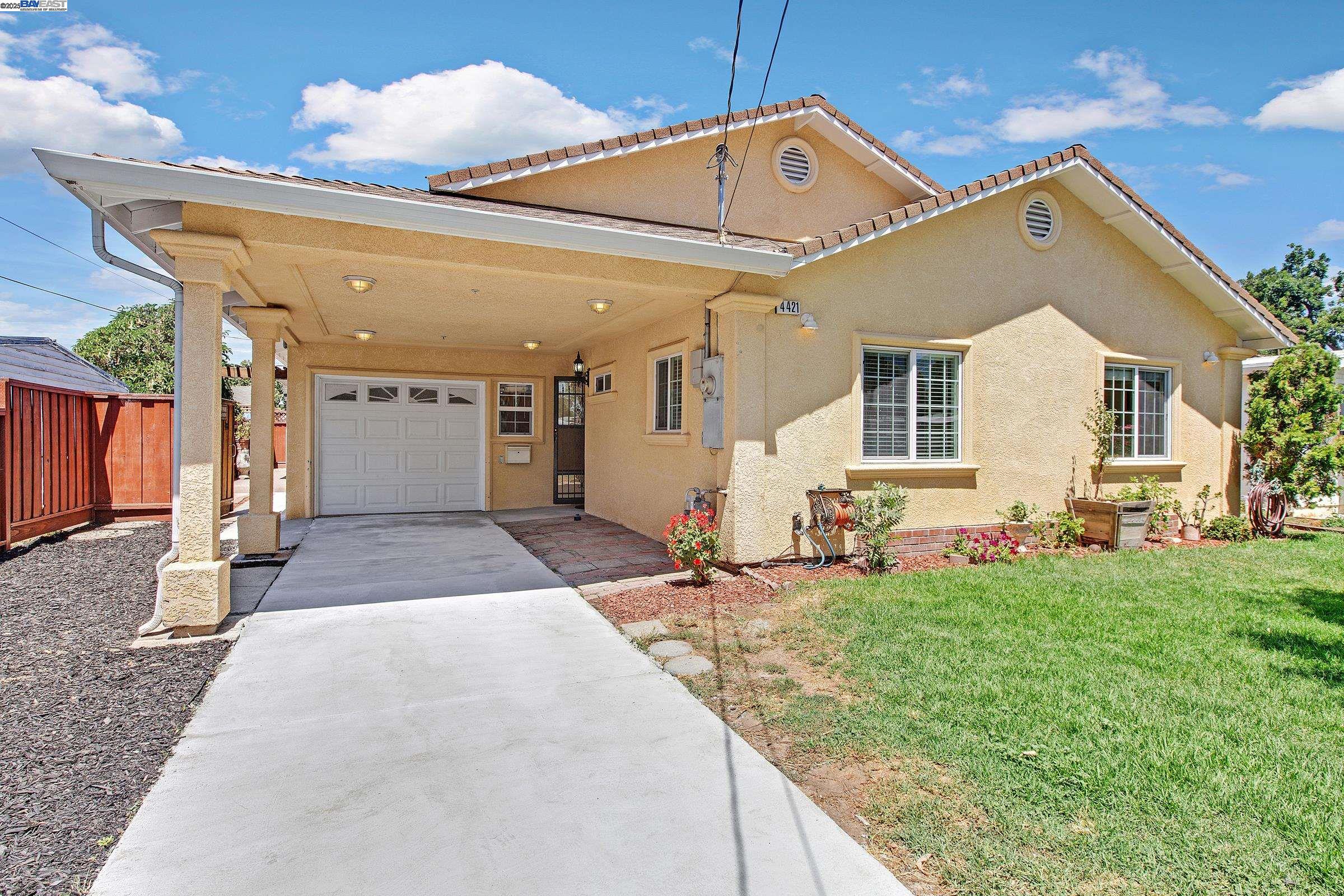 4421 Cahill St, Fremont, California 94538, 4 Bedrooms Bedrooms, 7 Rooms Rooms,3 BathroomsBathrooms,Residential,For Sale,4421 Cahill St,41106435