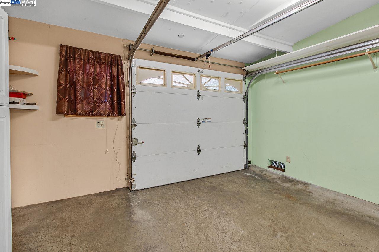 4421 Cahill St, Fremont, California 94538, 4 Bedrooms Bedrooms, 7 Rooms Rooms,3 BathroomsBathrooms,Residential,For Sale,4421 Cahill St,41106435