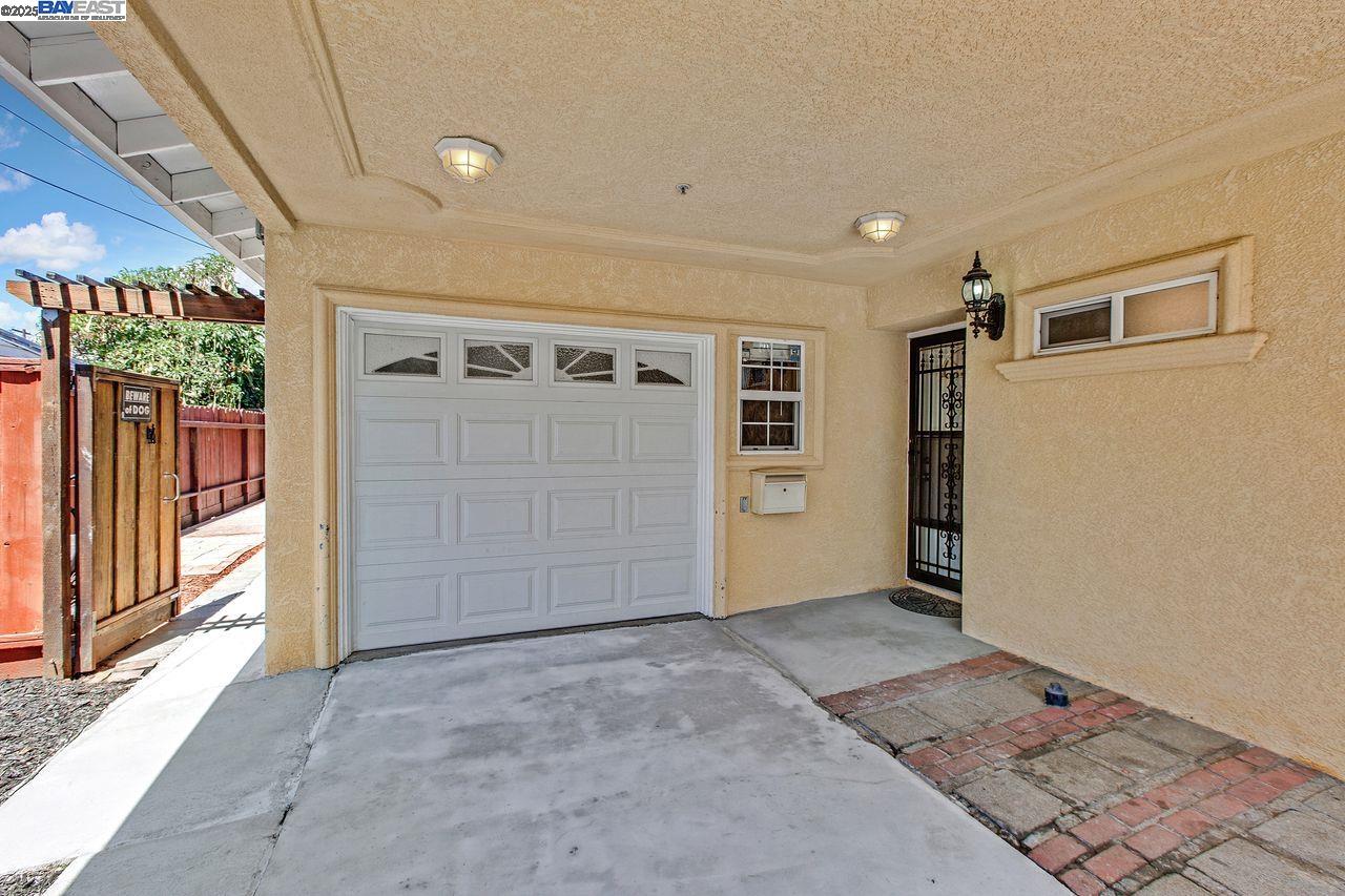 4421 Cahill St, Fremont, California 94538, 4 Bedrooms Bedrooms, 7 Rooms Rooms,3 BathroomsBathrooms,Residential,For Sale,4421 Cahill St,41106435