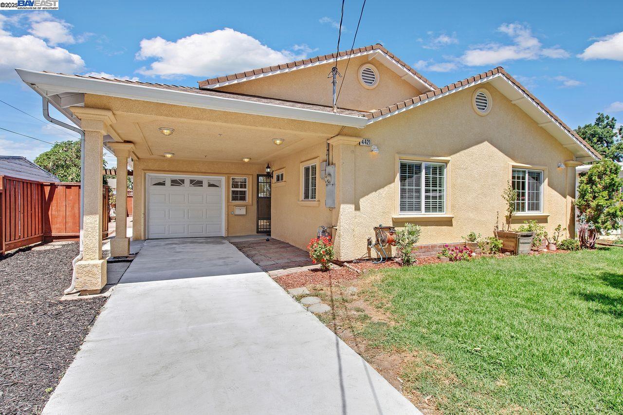 4421 Cahill St, Fremont, California 94538, 4 Bedrooms Bedrooms, 7 Rooms Rooms,3 BathroomsBathrooms,Residential,For Sale,4421 Cahill St,41106435