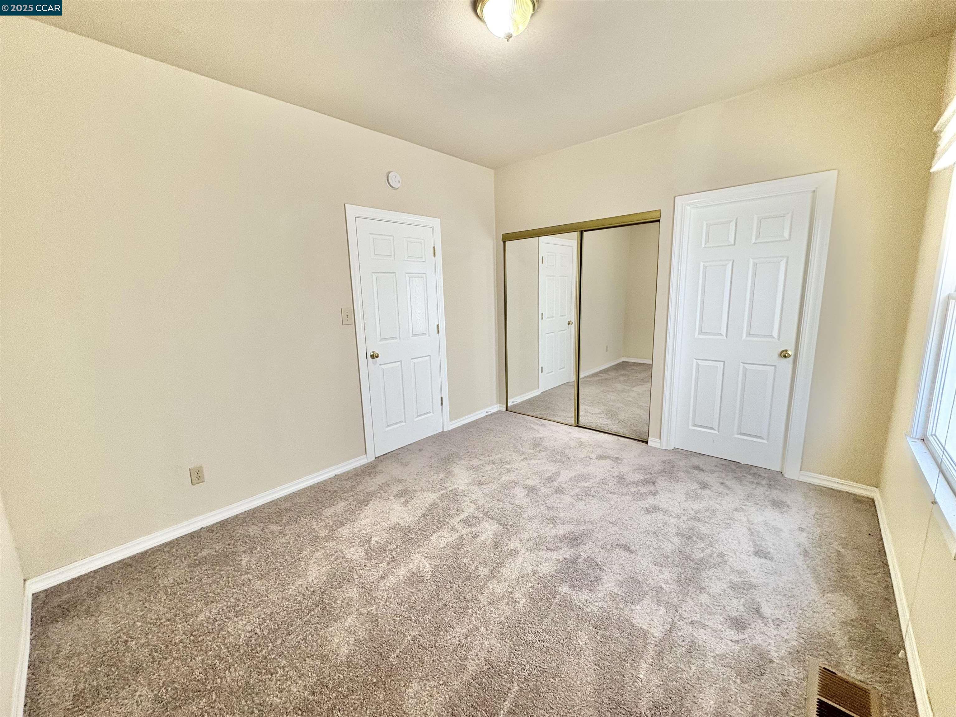 Detail Gallery Image 21 of 37 For 821 Virginia St, Vallejo,  CA 94590 - 3 Beds | 1 Baths