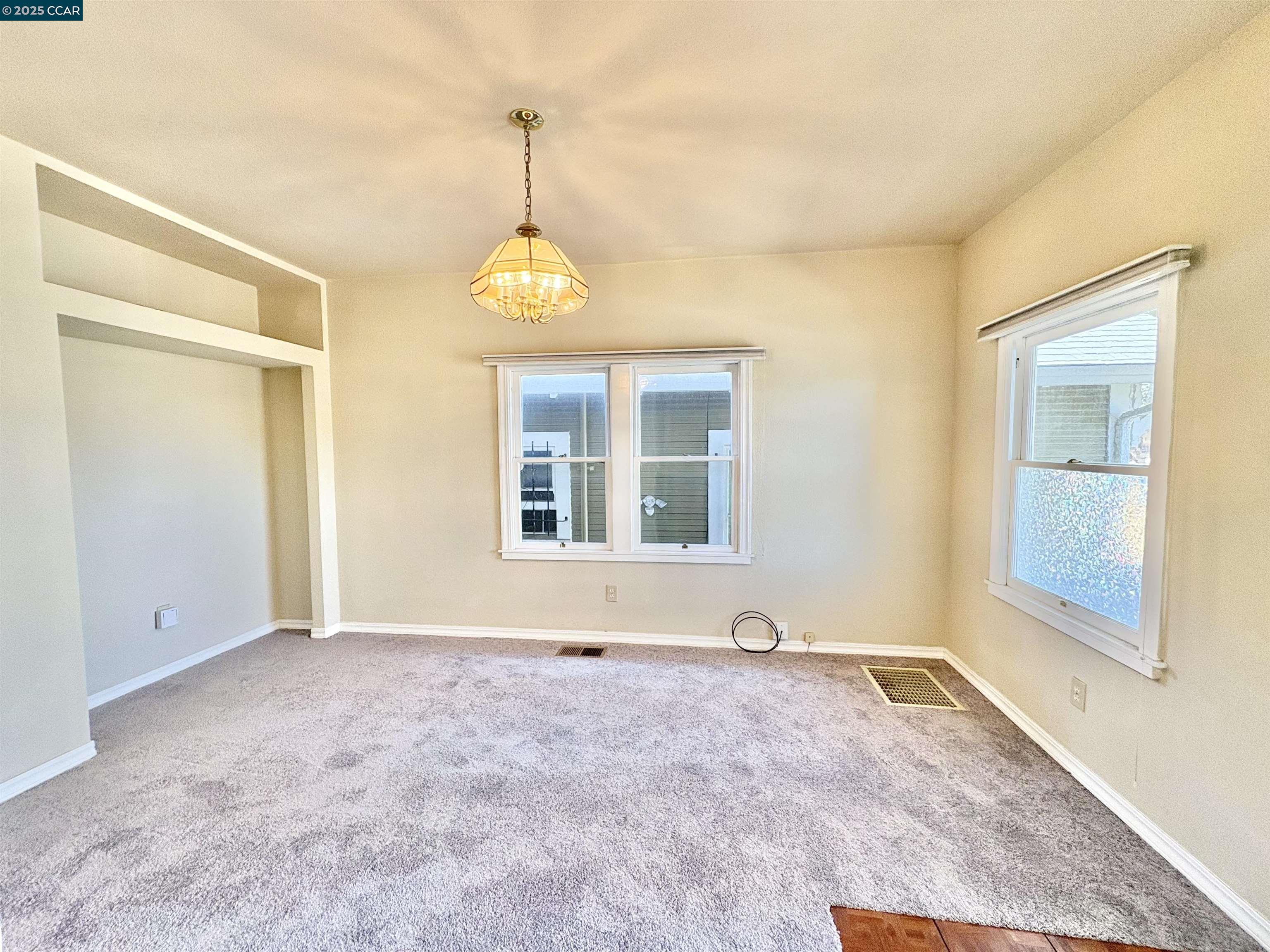 Detail Gallery Image 7 of 37 For 821 Virginia St, Vallejo,  CA 94590 - 3 Beds | 1 Baths