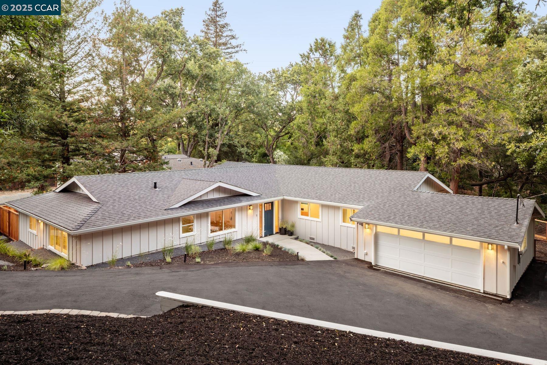 706 St Marys Road, Lafayette, California 94549, 4 Bedrooms Bedrooms, 7 Rooms Rooms,4 BathroomsBathrooms,Residential,For Sale,706 St Marys Road,41106437