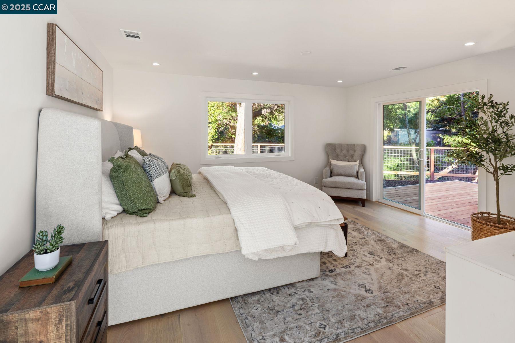706 St Marys Road, Lafayette, California 94549, 4 Bedrooms Bedrooms, 7 Rooms Rooms,4 BathroomsBathrooms,Residential,For Sale,706 St Marys Road,41106437