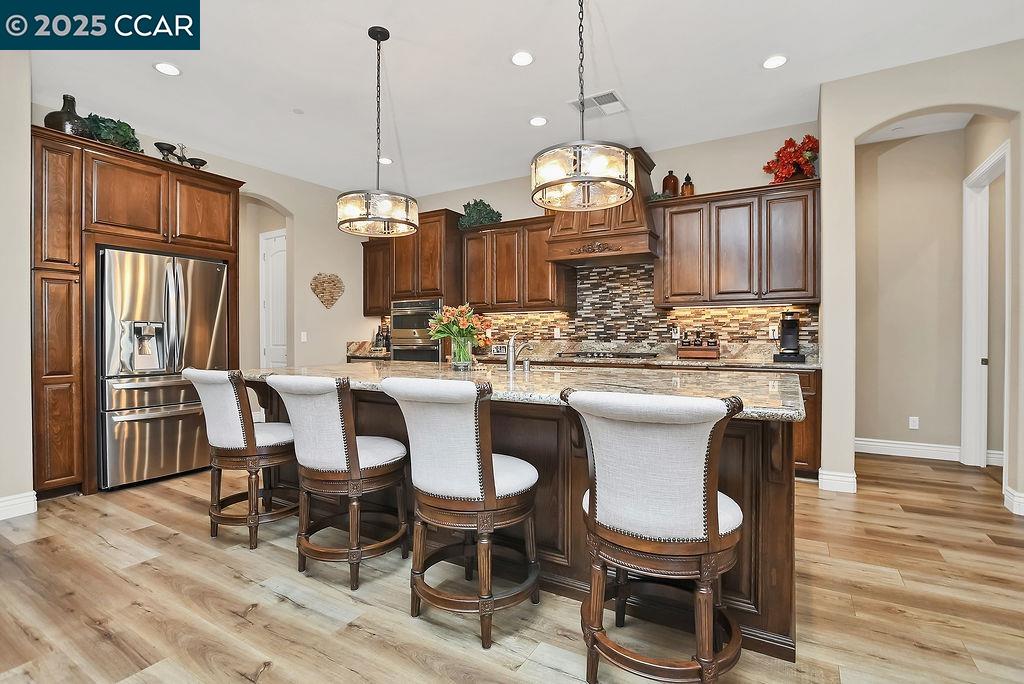 1927 Burgundy Ln, Brentwood, California 94513, 2 Bedrooms Bedrooms, 10 Rooms Rooms,2 BathroomsBathrooms,Residential,For Sale,1927 Burgundy Ln,41106441