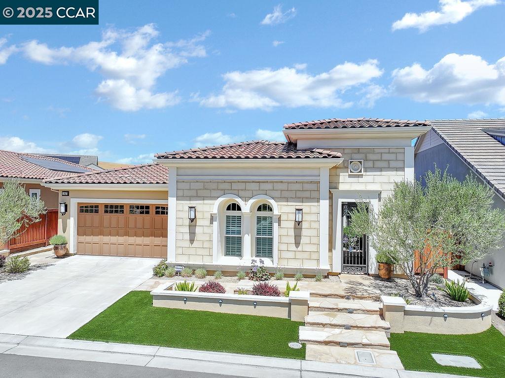 1927 Burgundy Ln, Brentwood, California 94513, 2 Bedrooms Bedrooms, 10 Rooms Rooms,2 BathroomsBathrooms,Residential,For Sale,1927 Burgundy Ln,41106441