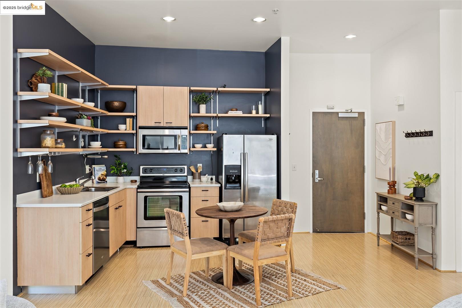 Photo #6: 41106442 Listing 