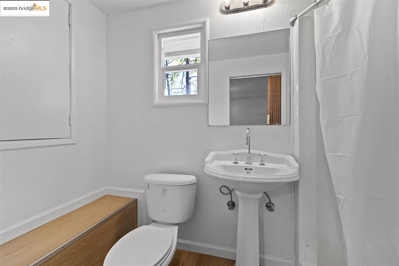 20370 E Walnut, Sonora, California 95370, 4 Bedrooms Bedrooms, 12 Rooms Rooms,3 BathroomsBathrooms,Residential,For Sale,20370 E Walnut,41106443