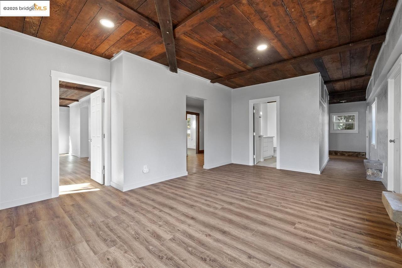20370 E Walnut, Sonora, California 95370, 4 Bedrooms Bedrooms, 12 Rooms Rooms,3 BathroomsBathrooms,Residential,For Sale,20370 E Walnut,41106443