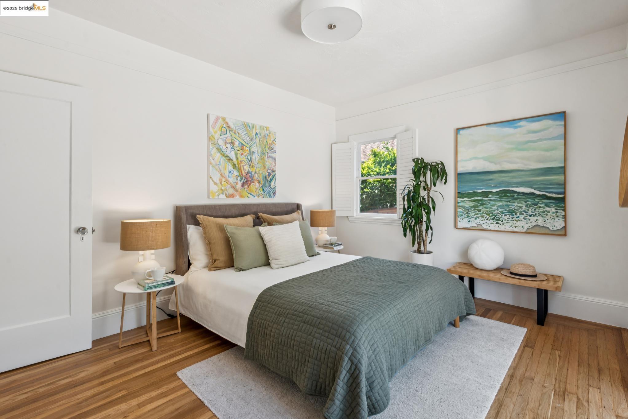 911 San Benito Rd, Berkeley, California 94707, 4 Bedrooms Bedrooms, 7 Rooms Rooms,2 BathroomsBathrooms,Residential,For Sale,911 San Benito Rd,41106445
