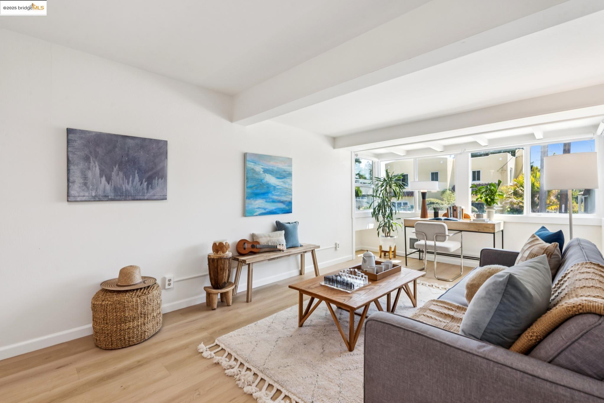 911 San Benito Rd, Berkeley, California 94707, 4 Bedrooms Bedrooms, 7 Rooms Rooms,2 BathroomsBathrooms,Residential,For Sale,911 San Benito Rd,41106445