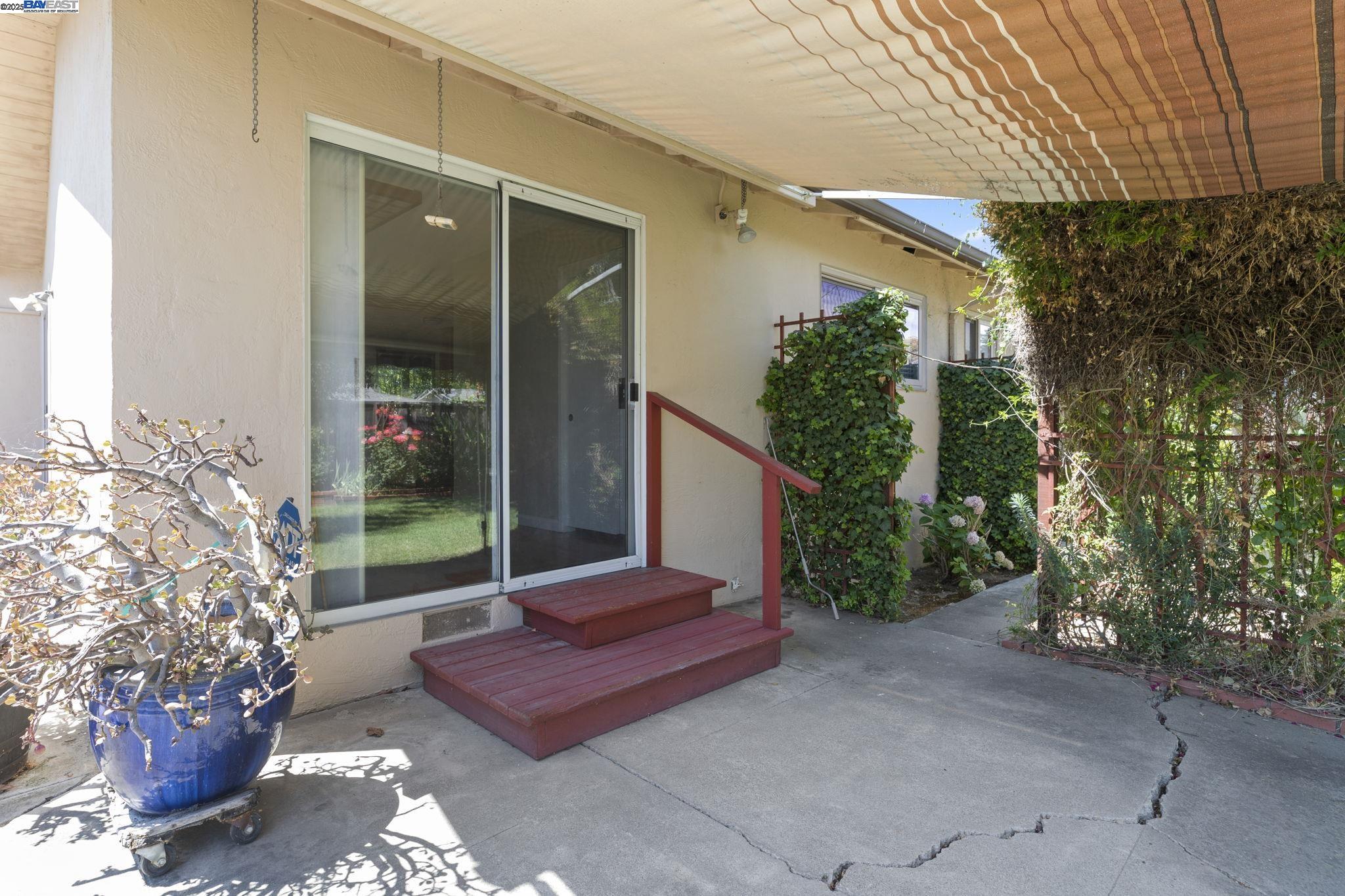 1128 Verona Ave, Livermore, California 94550, 4 Bedrooms Bedrooms, 7 Rooms Rooms,3 BathroomsBathrooms,Residential,For Sale,1128 Verona Ave,41106446