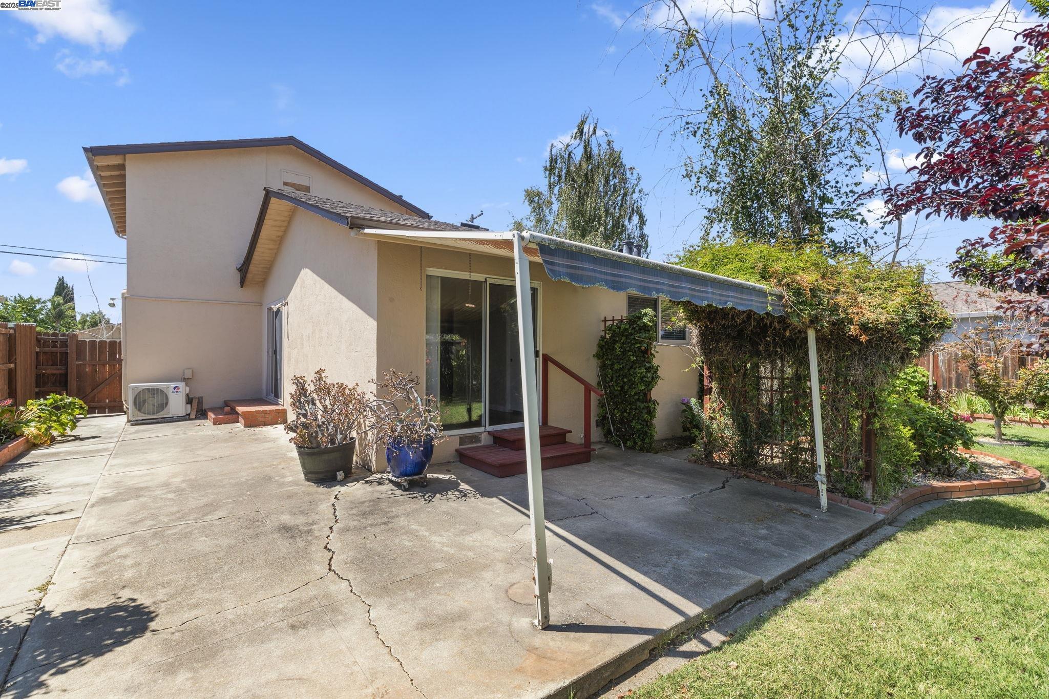 1128 Verona Ave, Livermore, California 94550, 4 Bedrooms Bedrooms, 7 Rooms Rooms,3 BathroomsBathrooms,Residential,For Sale,1128 Verona Ave,41106446