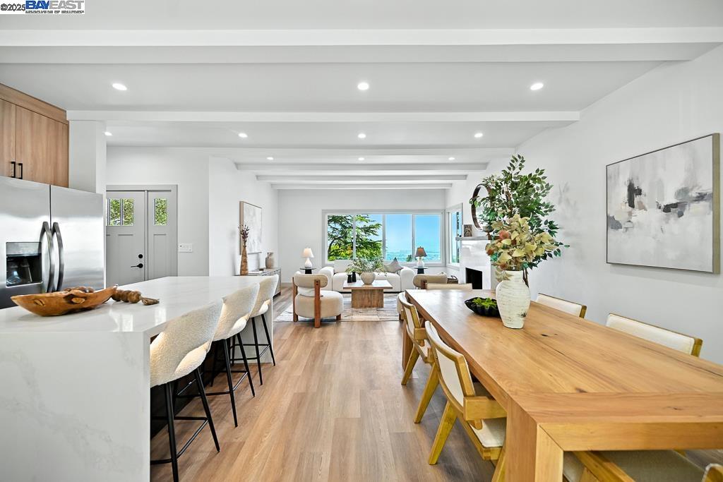 411 Vassar Ave, Berkeley, California 94708, 3 Bedrooms Bedrooms, 6 Rooms Rooms,3 BathroomsBathrooms,Residential,For Sale,411 Vassar Ave,41106448