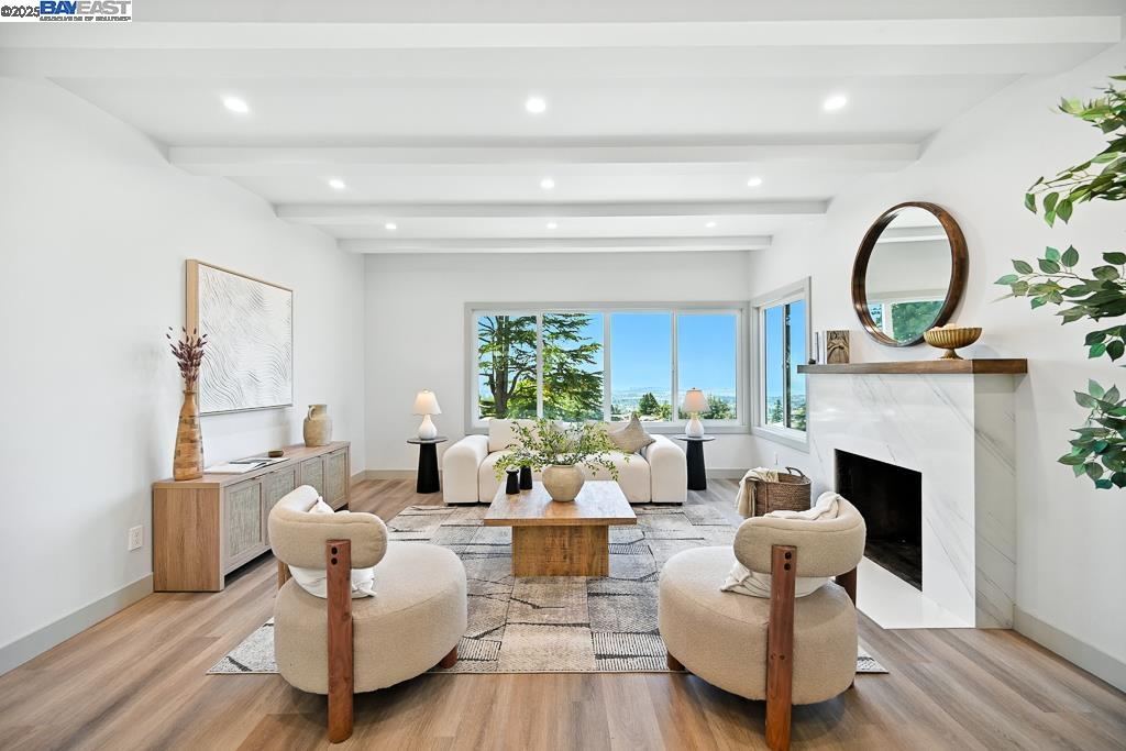 411 Vassar Ave, Berkeley, California 94708, 3 Bedrooms Bedrooms, 6 Rooms Rooms,3 BathroomsBathrooms,Residential,For Sale,411 Vassar Ave,41106448