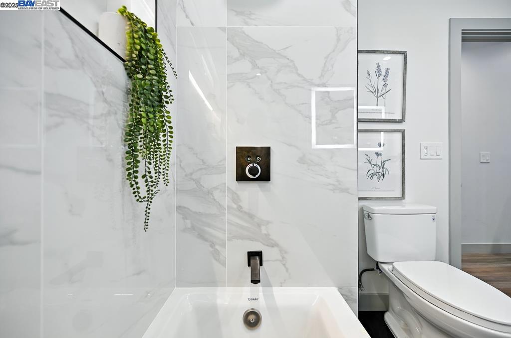 Detail Gallery Image 28 of 48 For 411 Vassar Ave, Berkeley,  CA 94708 - 3 Beds | 3 Baths