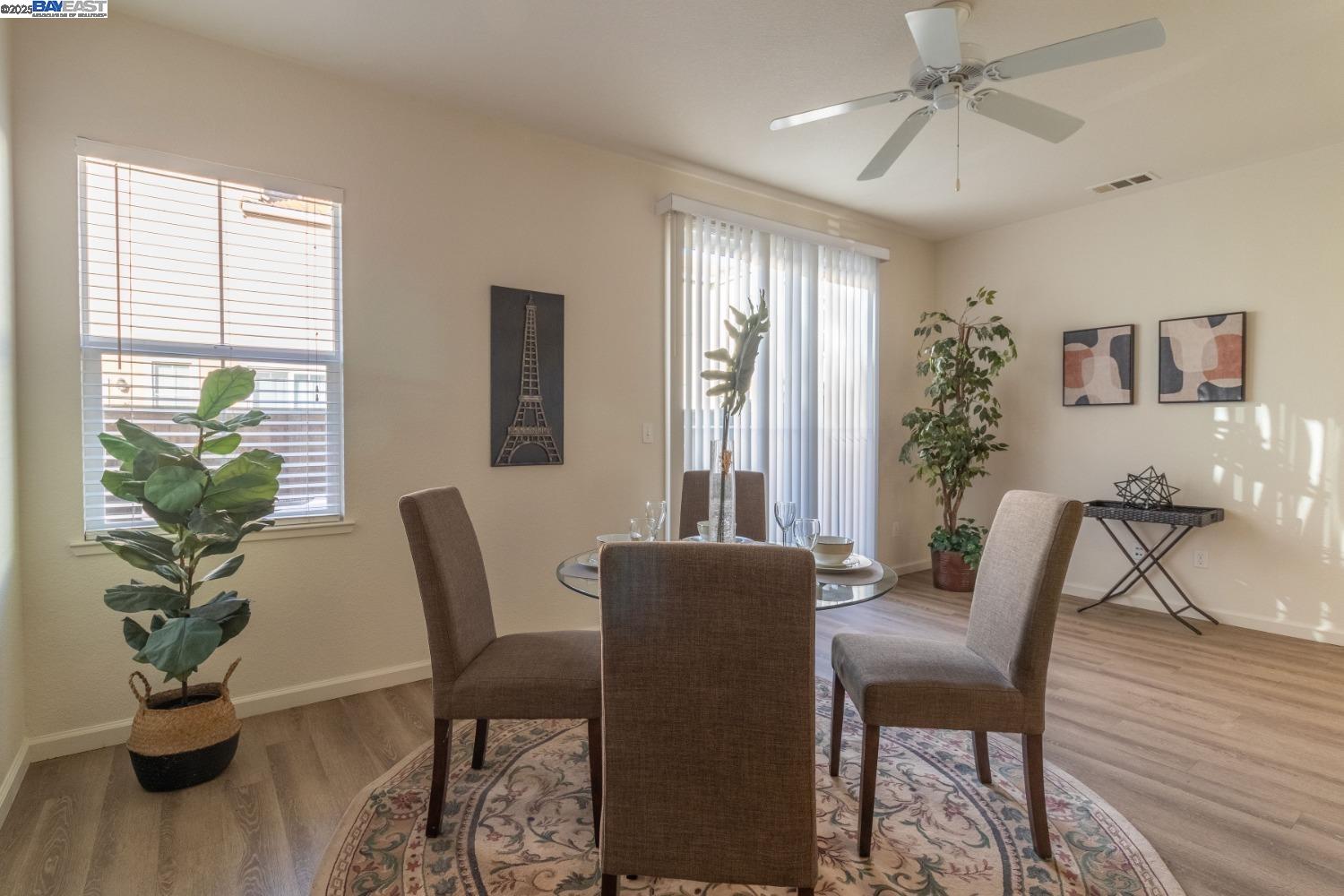 Detail Gallery Image 13 of 38 For 1526 Cat Tail Dr, Stockton,  CA 95204 - 4 Beds | 2/1 Baths