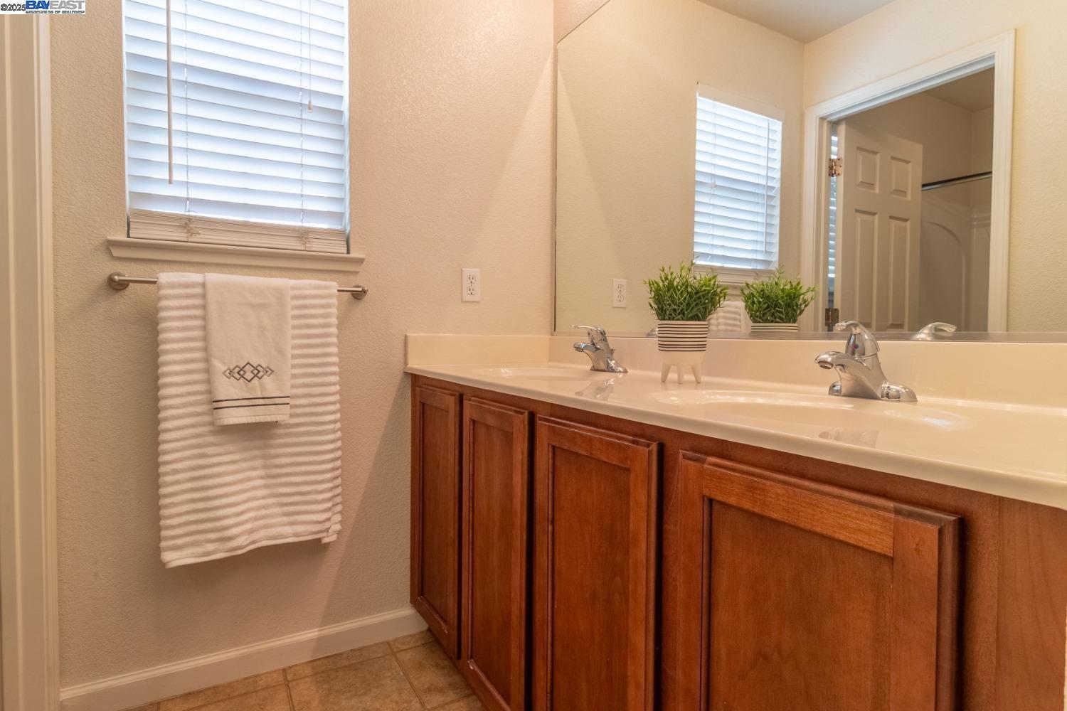 Detail Gallery Image 29 of 38 For 1526 Cat Tail Dr, Stockton,  CA 95204 - 4 Beds | 2/1 Baths