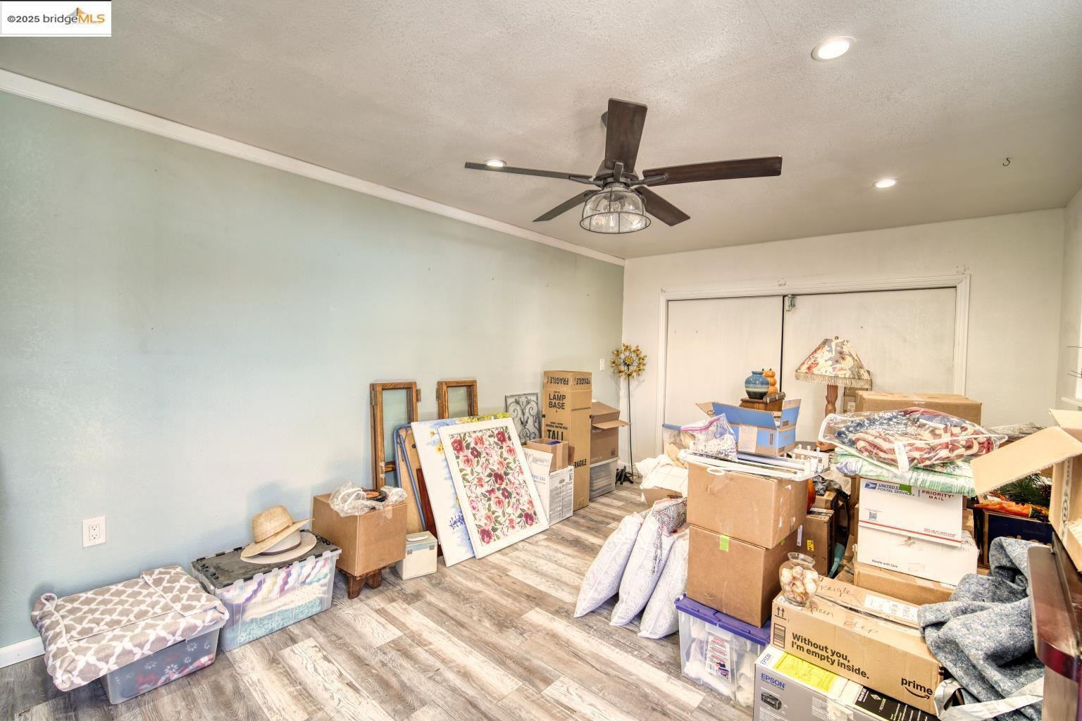 Detail Gallery Image 14 of 52 For 2821 Ponderosa  Drive, Concord,  CA 94520 - 3 Beds | 1 Baths
