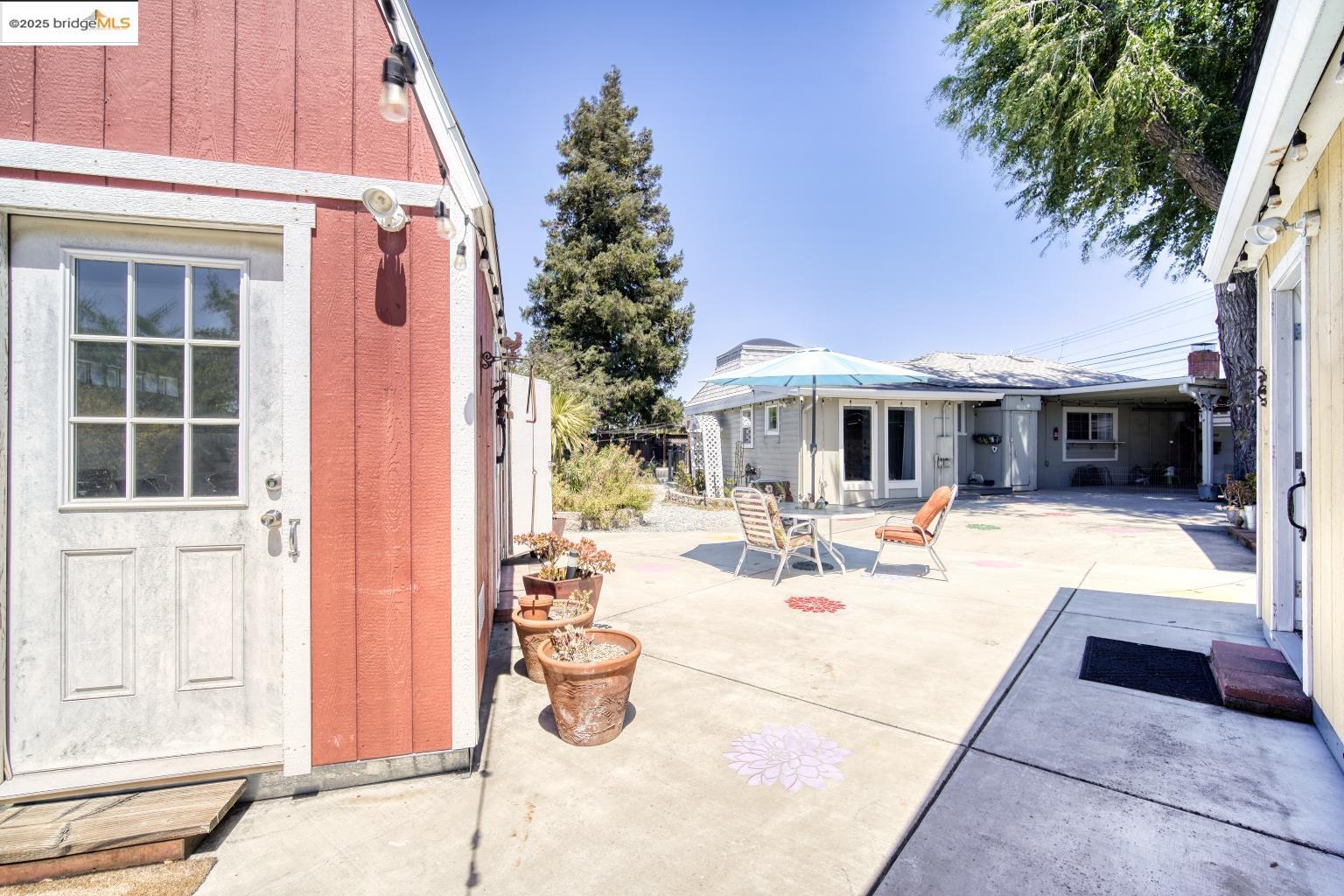 Detail Gallery Image 16 of 52 For 2821 Ponderosa  Drive, Concord,  CA 94520 - 3 Beds | 1 Baths
