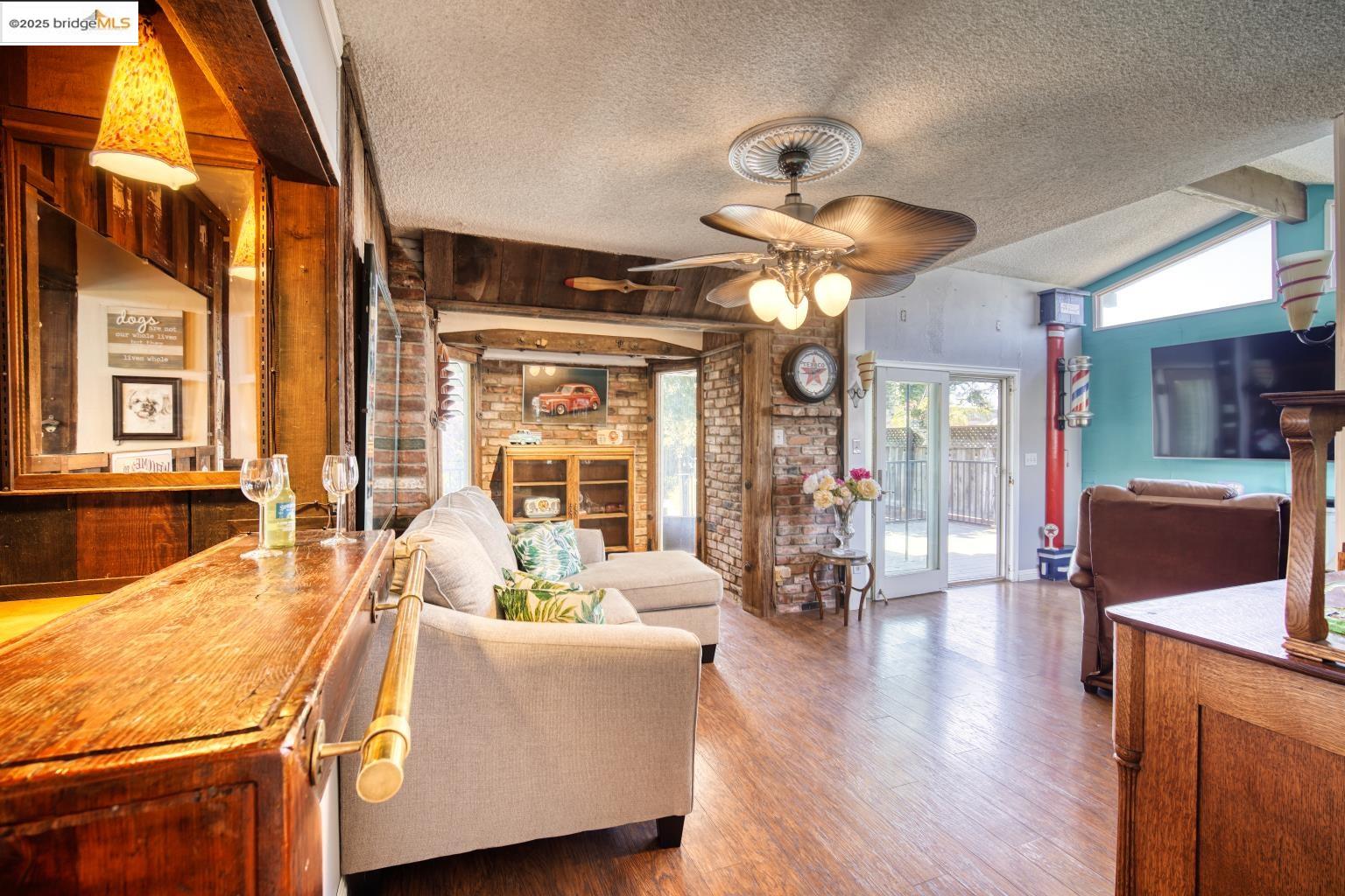 Detail Gallery Image 47 of 52 For 2821 Ponderosa  Drive, Concord,  CA 94520 - 3 Beds | 1 Baths