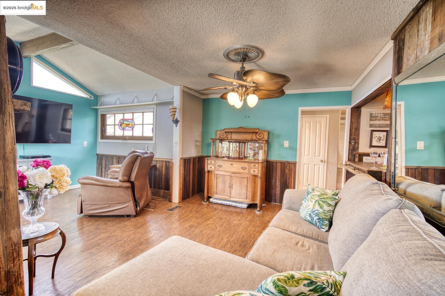 Detail Gallery Image 49 of 52 For 2821 Ponderosa  Drive, Concord,  CA 94520 - 3 Beds | 1 Baths