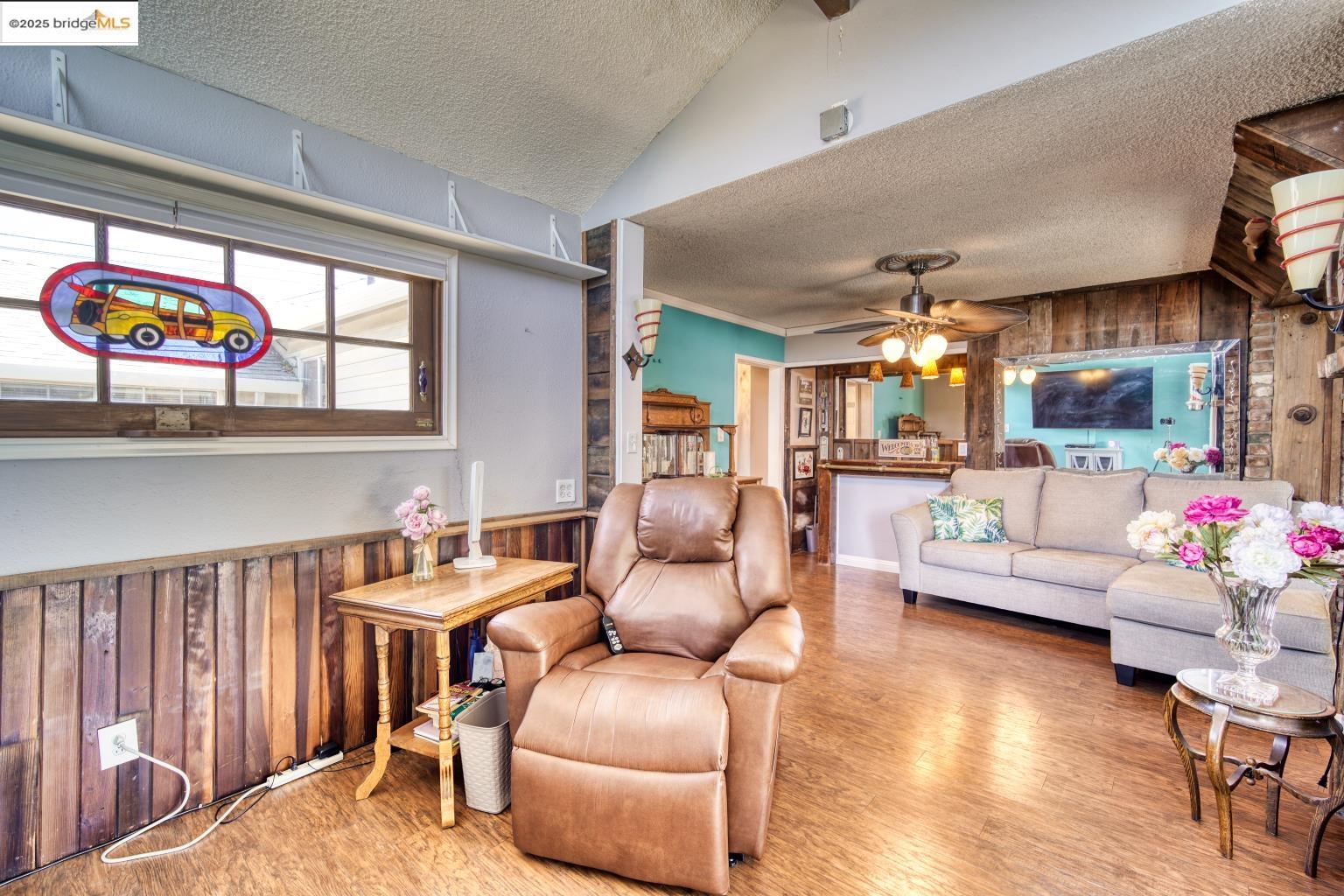 Detail Gallery Image 50 of 52 For 2821 Ponderosa  Drive, Concord,  CA 94520 - 3 Beds | 1 Baths