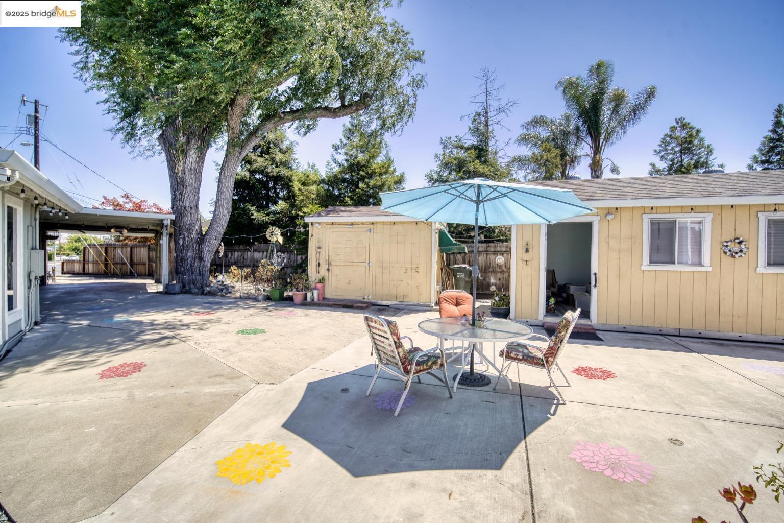 Detail Gallery Image 7 of 52 For 2821 Ponderosa  Drive, Concord,  CA 94520 - 3 Beds | 1 Baths