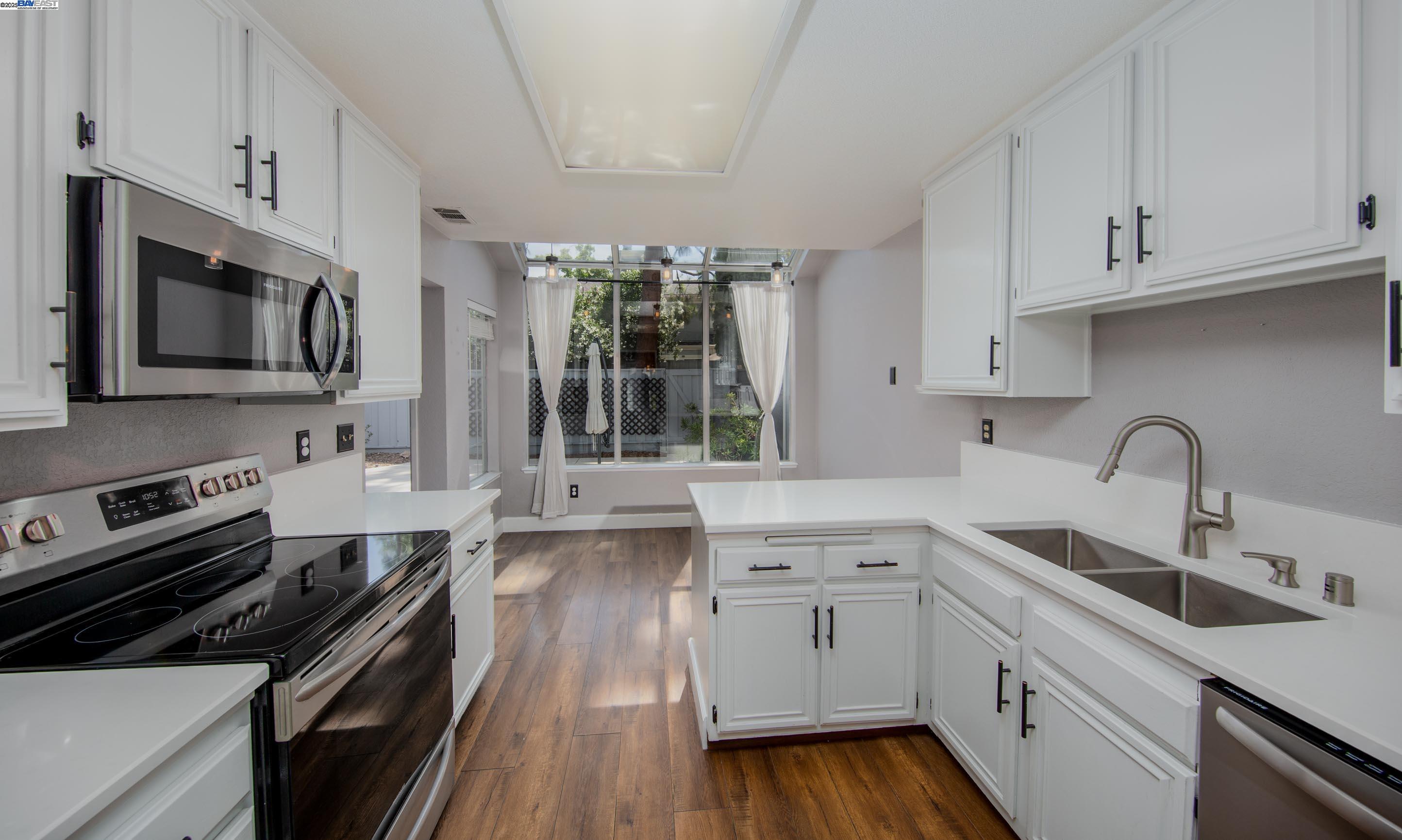Photo #13: 41106461 Listing: Photo #13