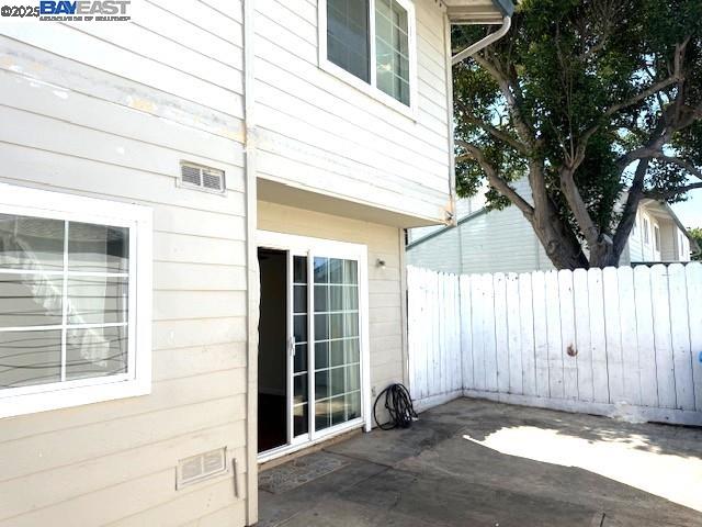 Photo #8: 41106463 Listing: Photo #8