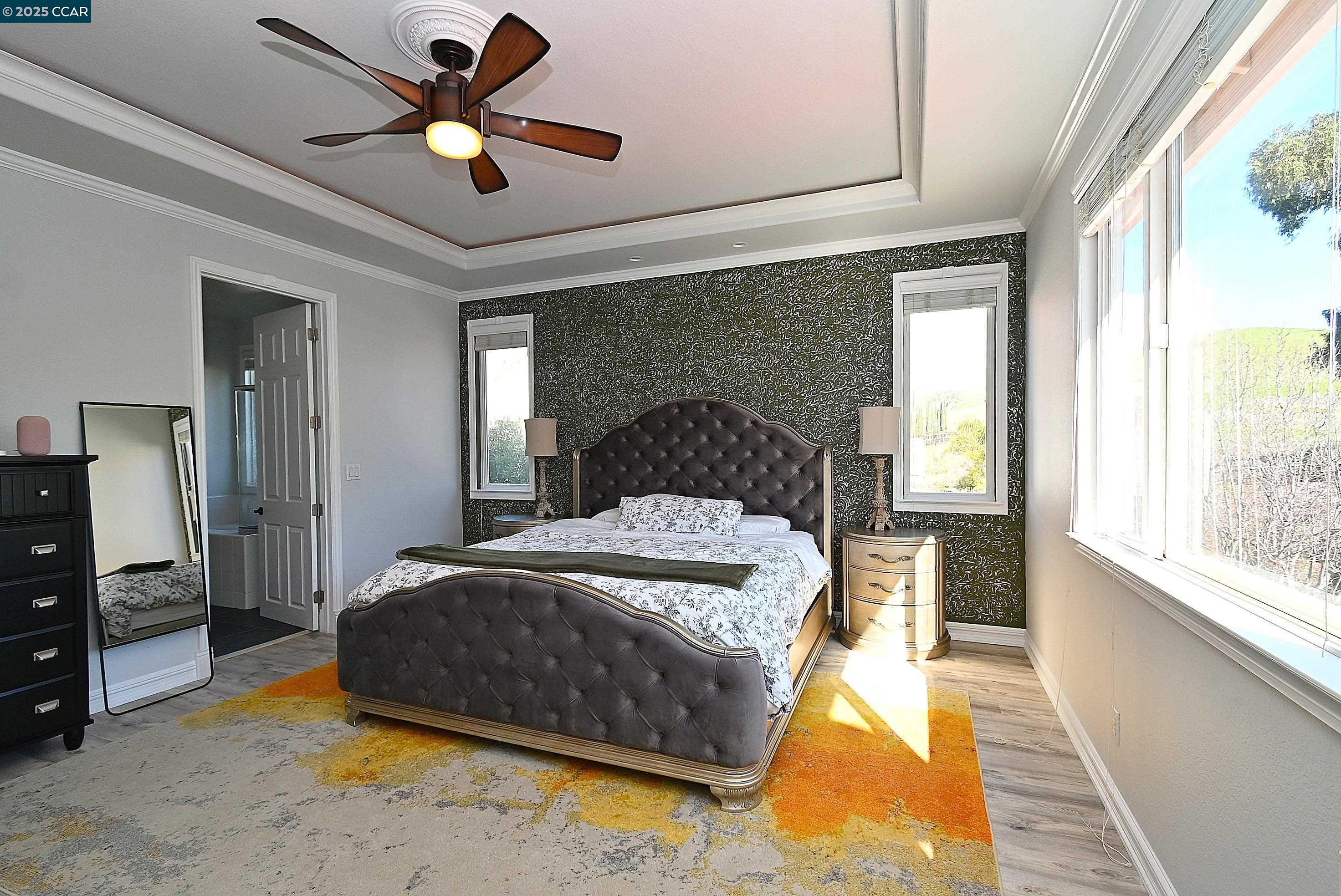 Detail Gallery Image 34 of 55 For 829 Deer Spring Cir, Concord,  CA 94521 - 5 Beds | 2/1 Baths