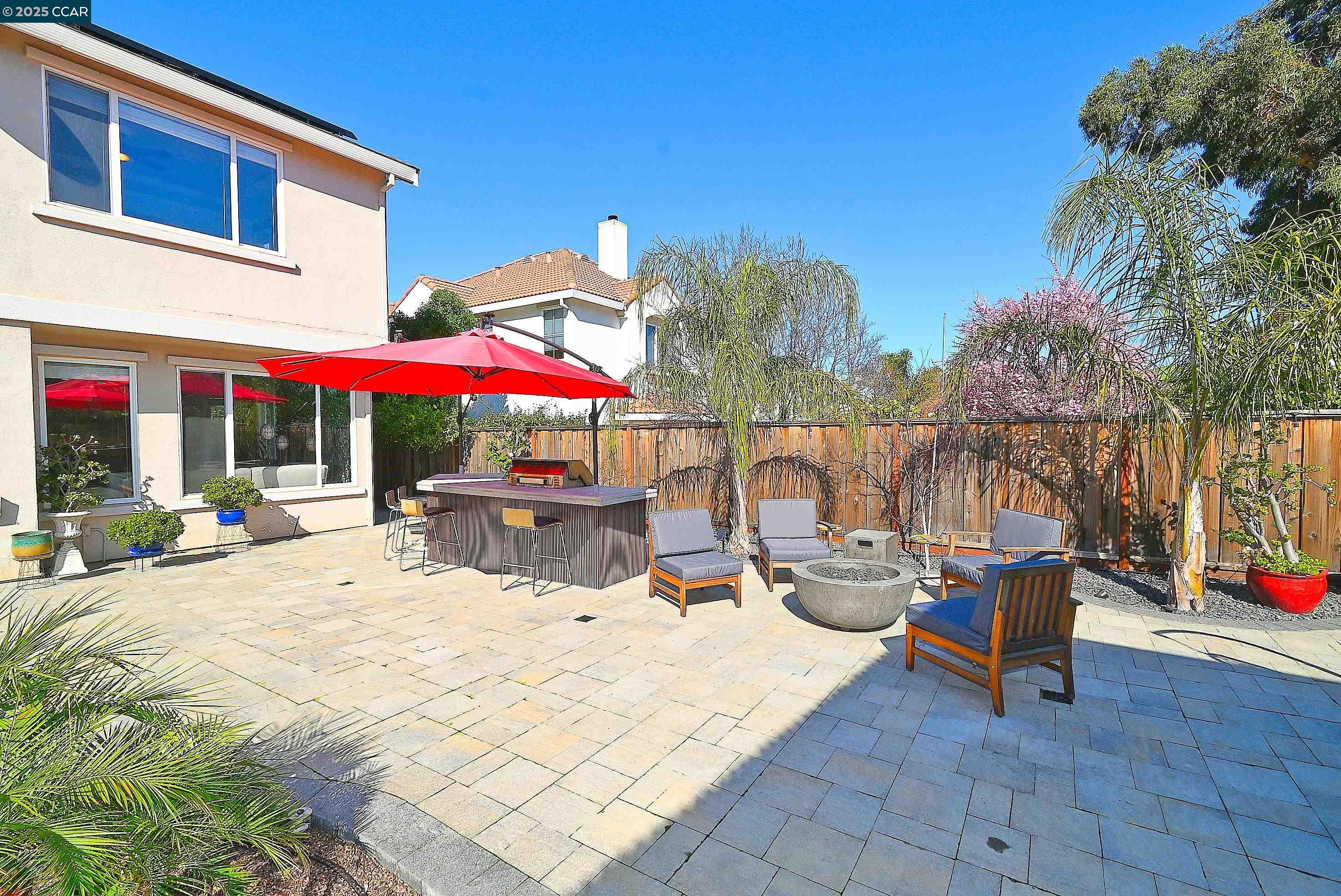 Detail Gallery Image 45 of 55 For 829 Deer Spring Cir, Concord,  CA 94521 - 5 Beds | 2/1 Baths