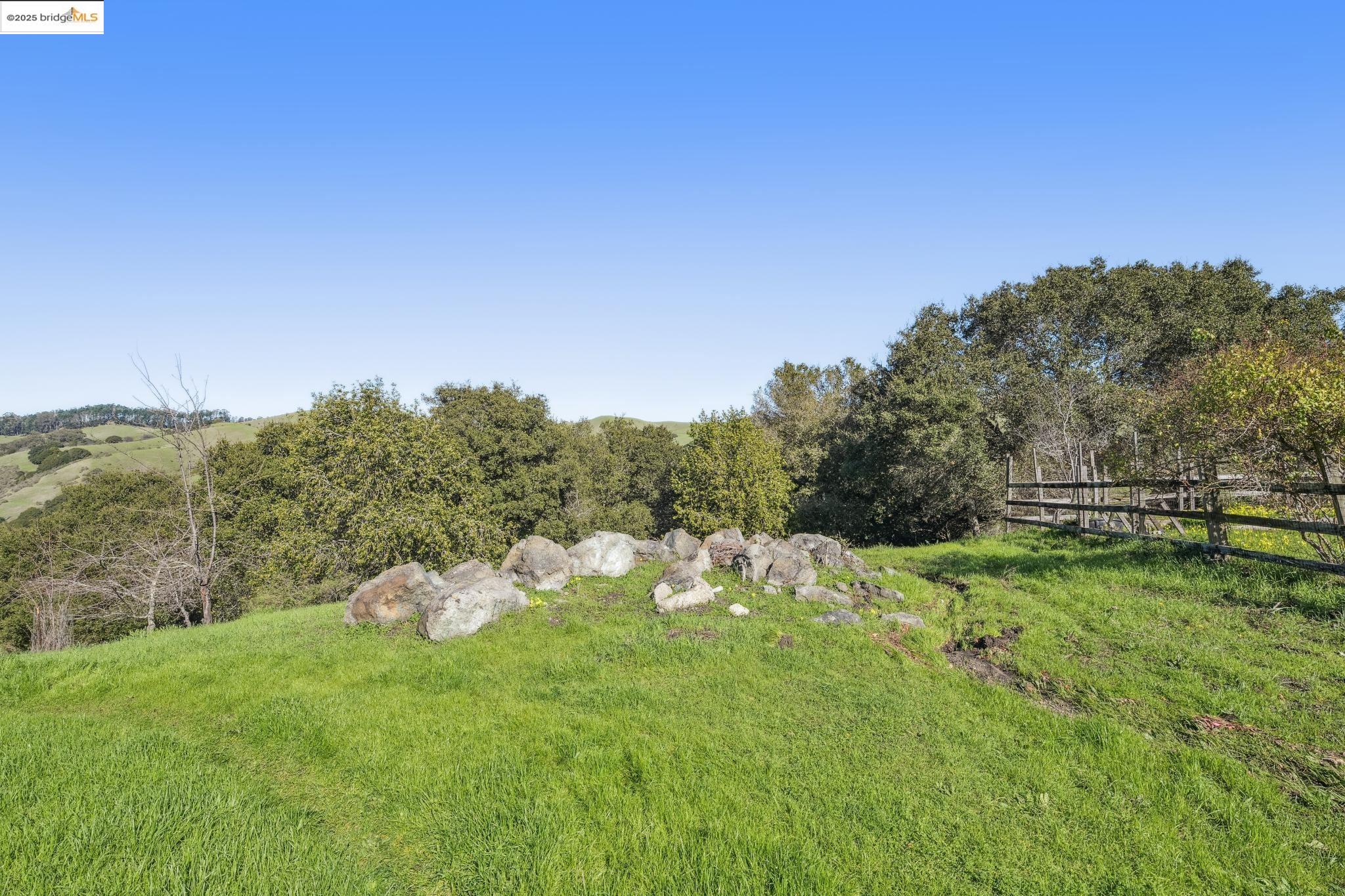 Detail Gallery Image 4 of 52 For 0 Fairview Ave, Richmond,  CA 94805 - – Beds | – Baths