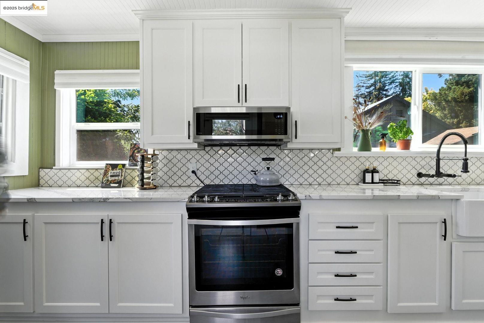Detail Gallery Image 23 of 56 For 1647 B St, Napa,  CA 94559 - 3 Beds | 1 Baths