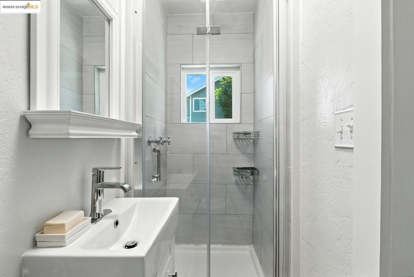 Detail Gallery Image 38 of 56 For 1647 B St, Napa,  CA 94559 - 3 Beds | 1 Baths
