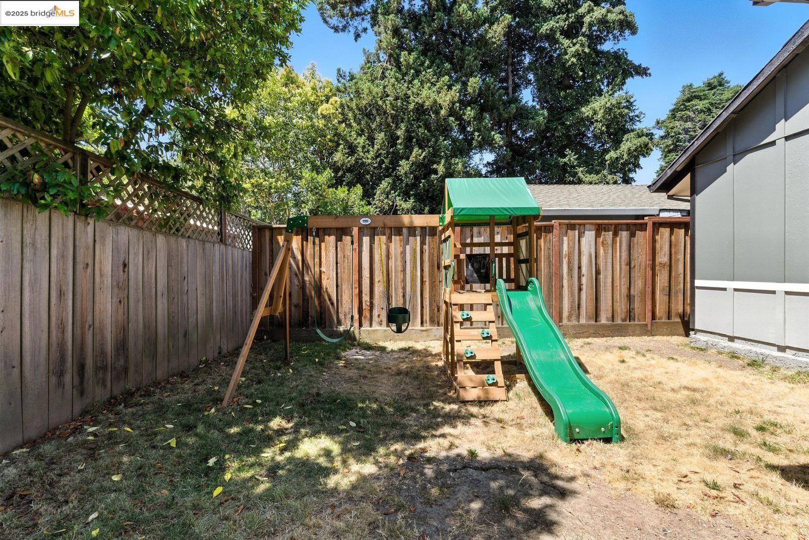 Detail Gallery Image 42 of 56 For 1647 B St, Napa,  CA 94559 - 3 Beds | 1 Baths