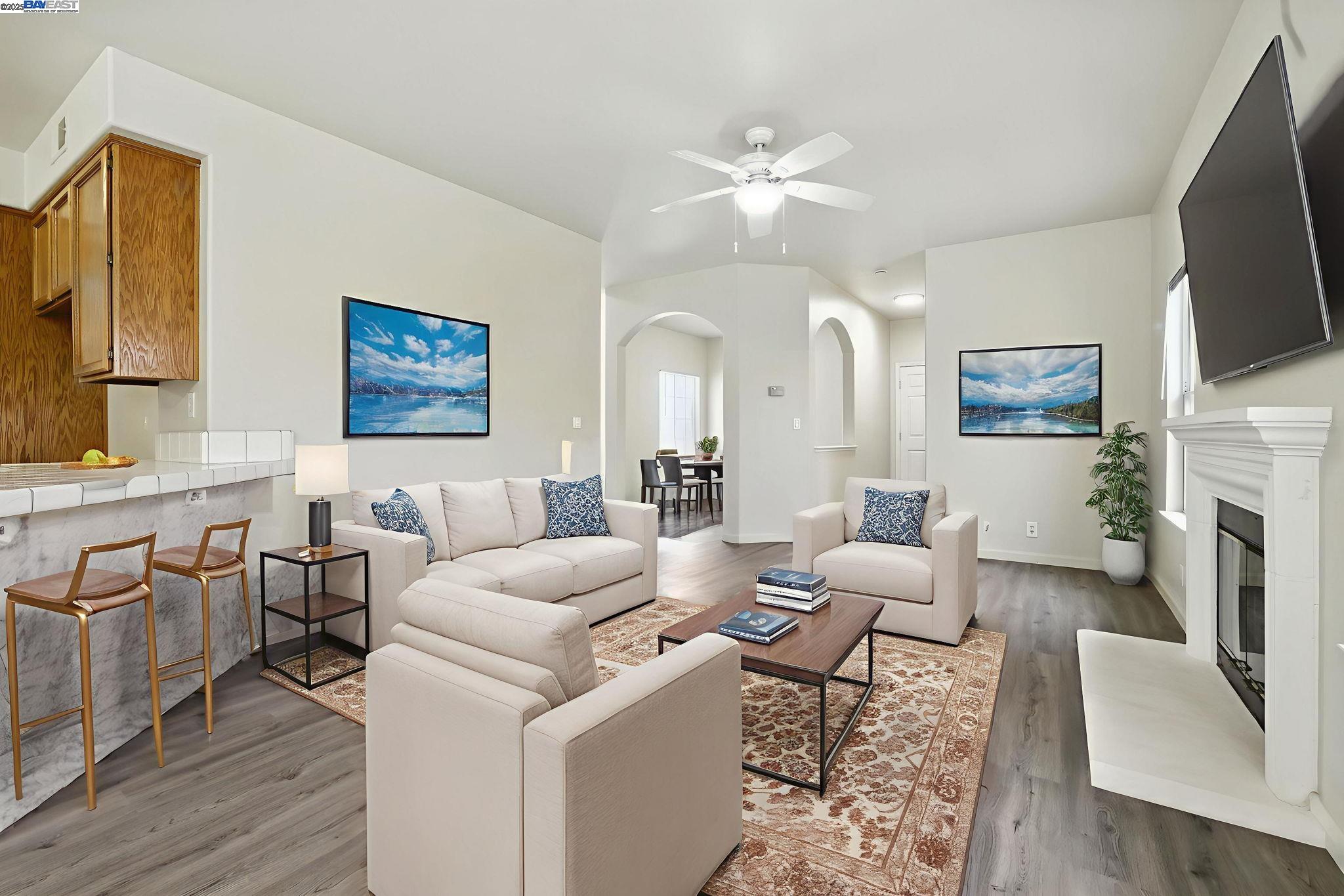 Detail Gallery Image 16 of 43 For 10169 Archley Ct, Elk Grove,  CA 95624 - 3 Beds | 3 Baths