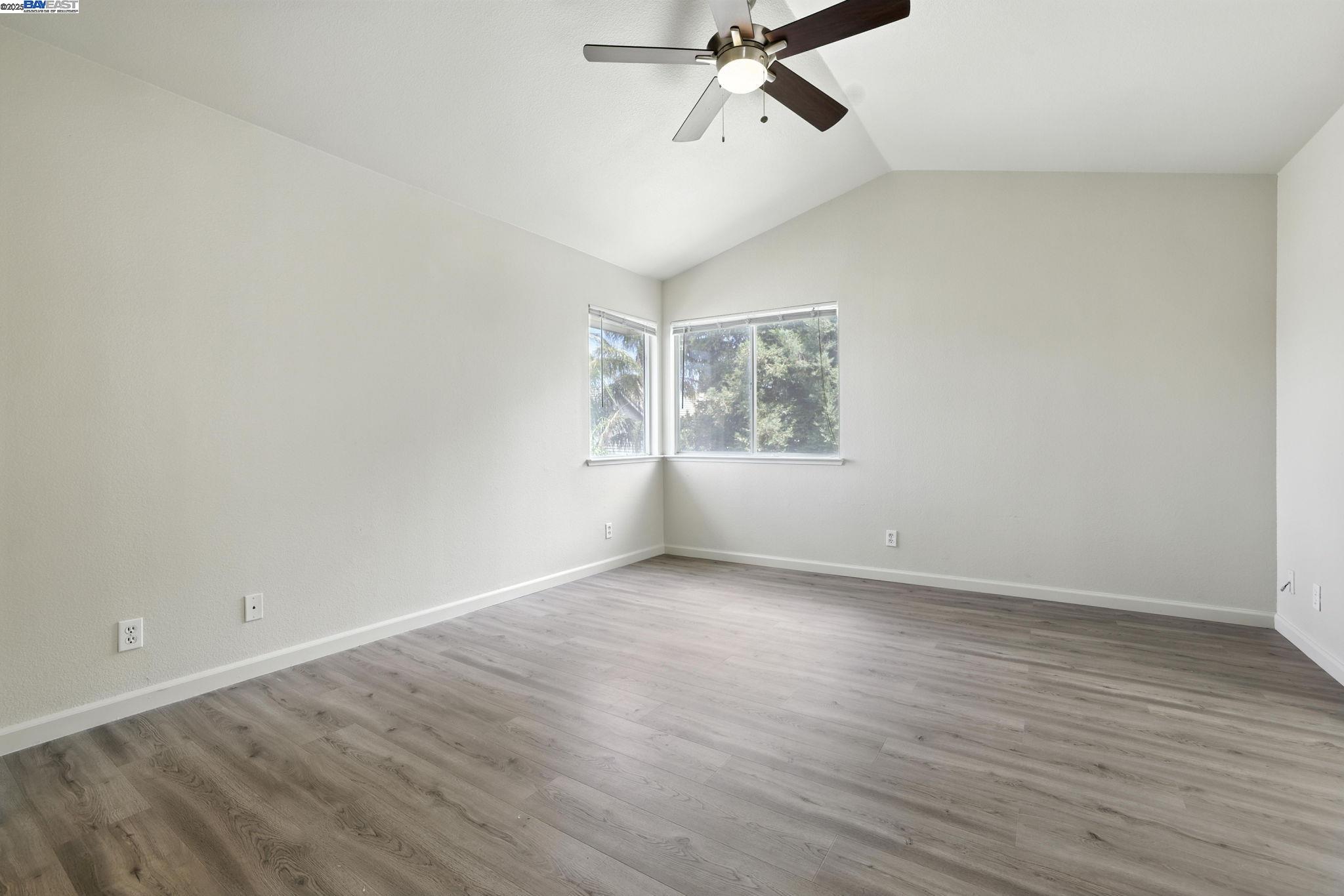 Detail Gallery Image 29 of 43 For 10169 Archley Ct, Elk Grove,  CA 95624 - 3 Beds | 3 Baths