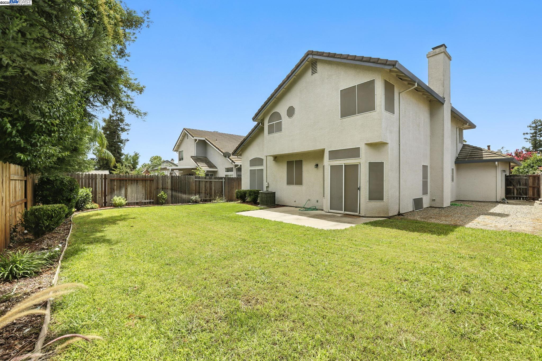 Detail Gallery Image 41 of 43 For 10169 Archley Ct, Elk Grove,  CA 95624 - 3 Beds | 3 Baths