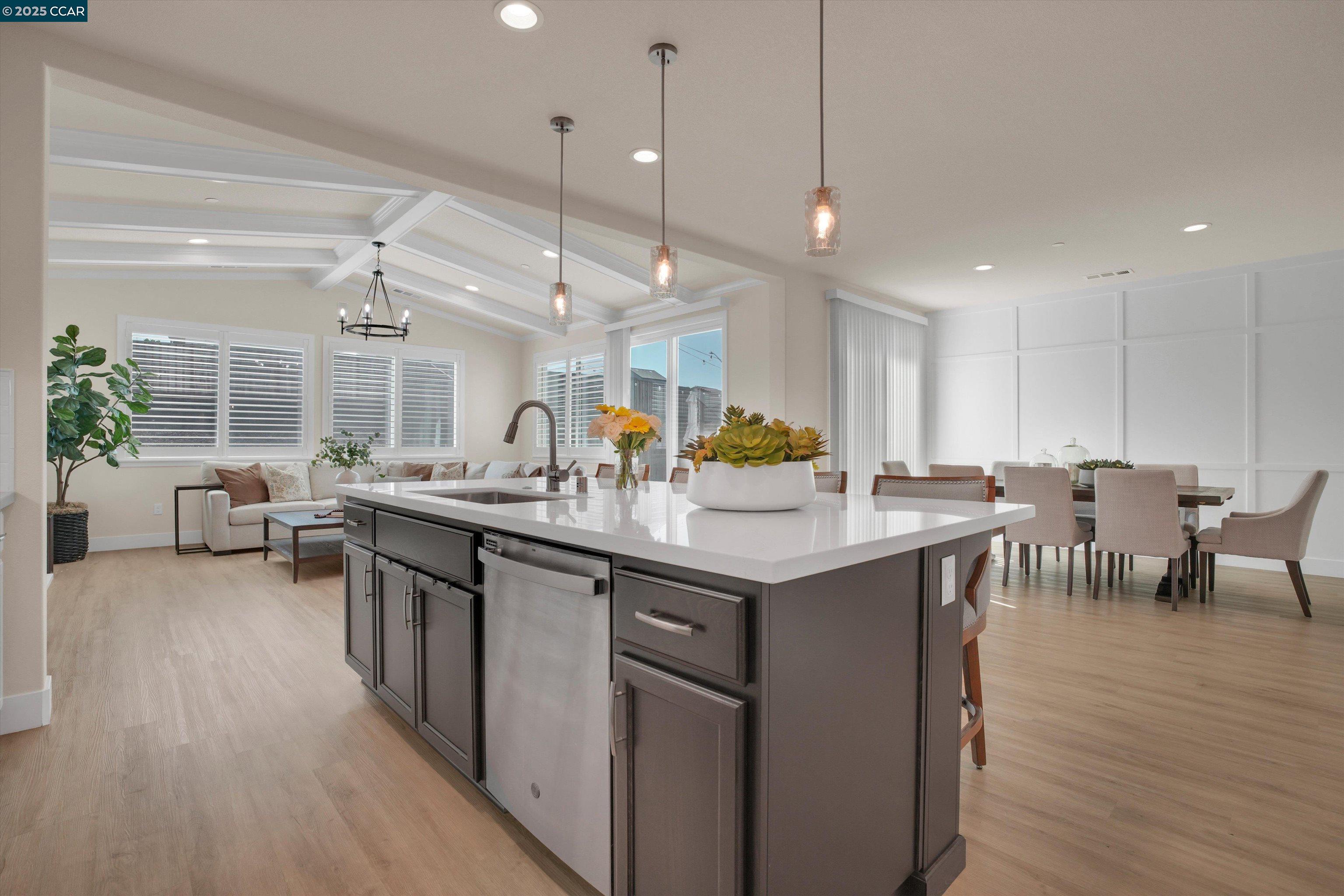 Detail Gallery Image 12 of 43 For 5498 Monte Vista Way, Antioch,  CA 94531 - 4 Beds | 3/1 Baths