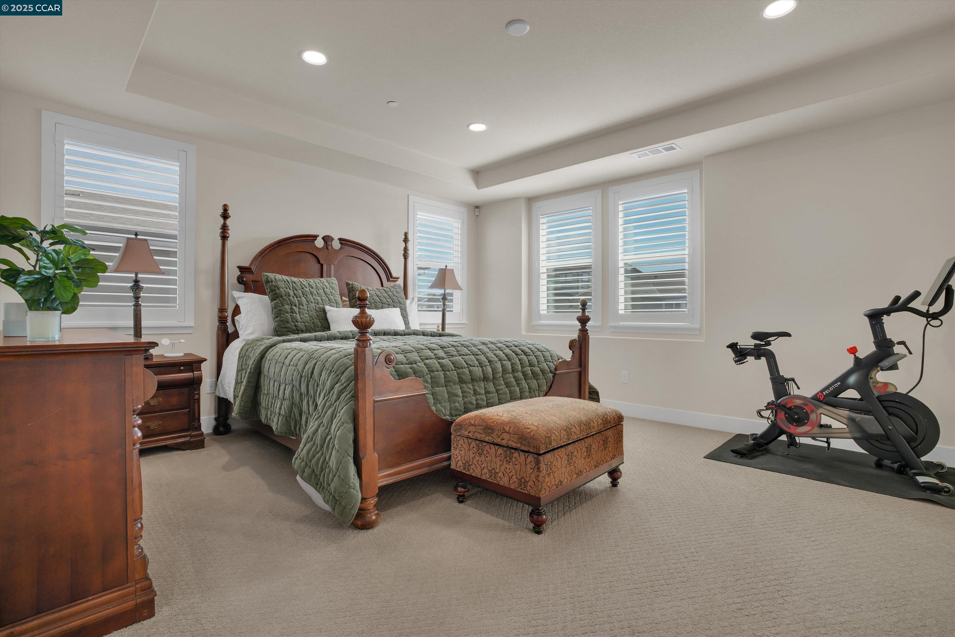 Detail Gallery Image 21 of 43 For 5498 Monte Vista Way, Antioch,  CA 94531 - 4 Beds | 3/1 Baths