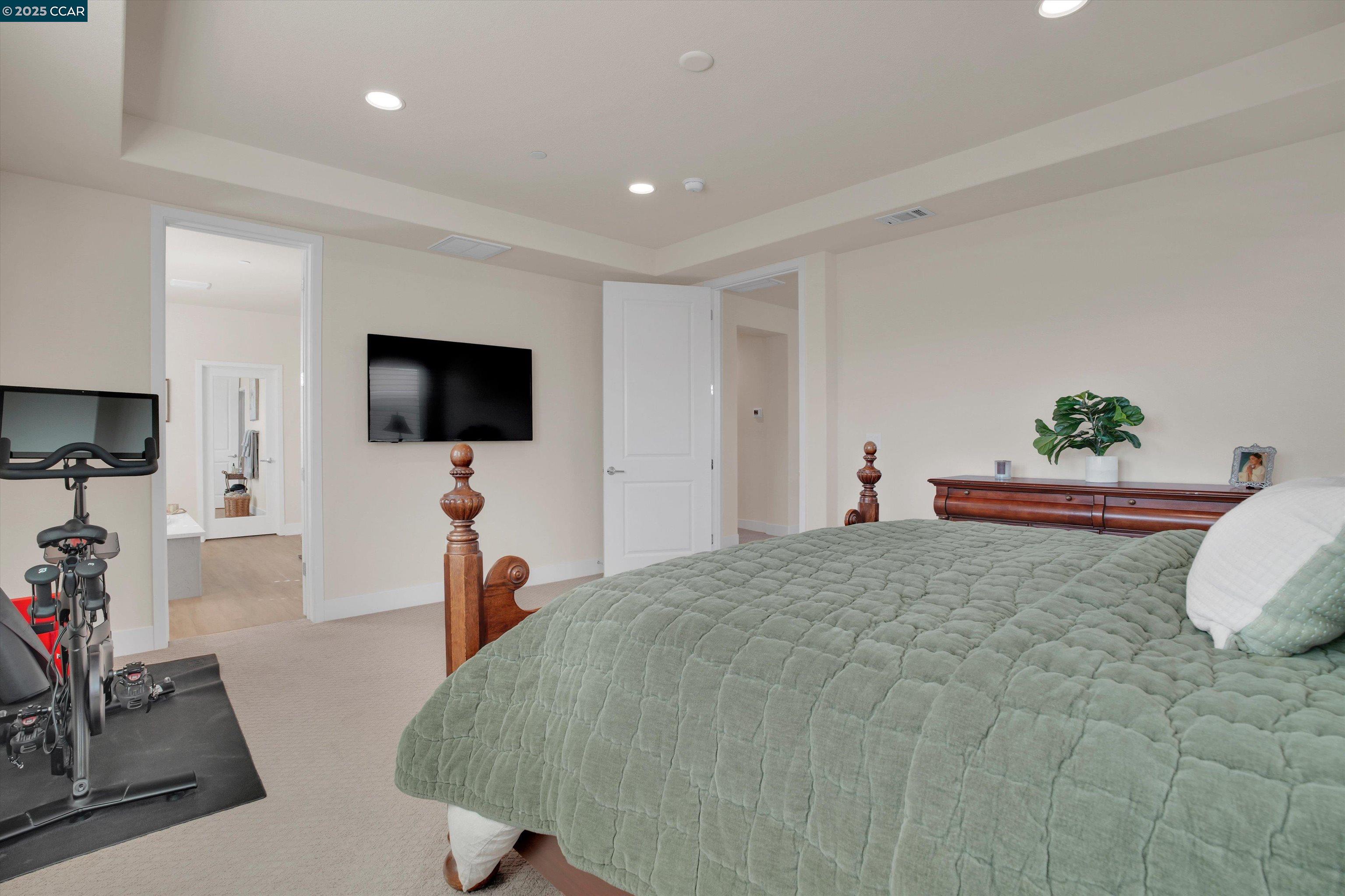 Detail Gallery Image 22 of 43 For 5498 Monte Vista Way, Antioch,  CA 94531 - 4 Beds | 3/1 Baths