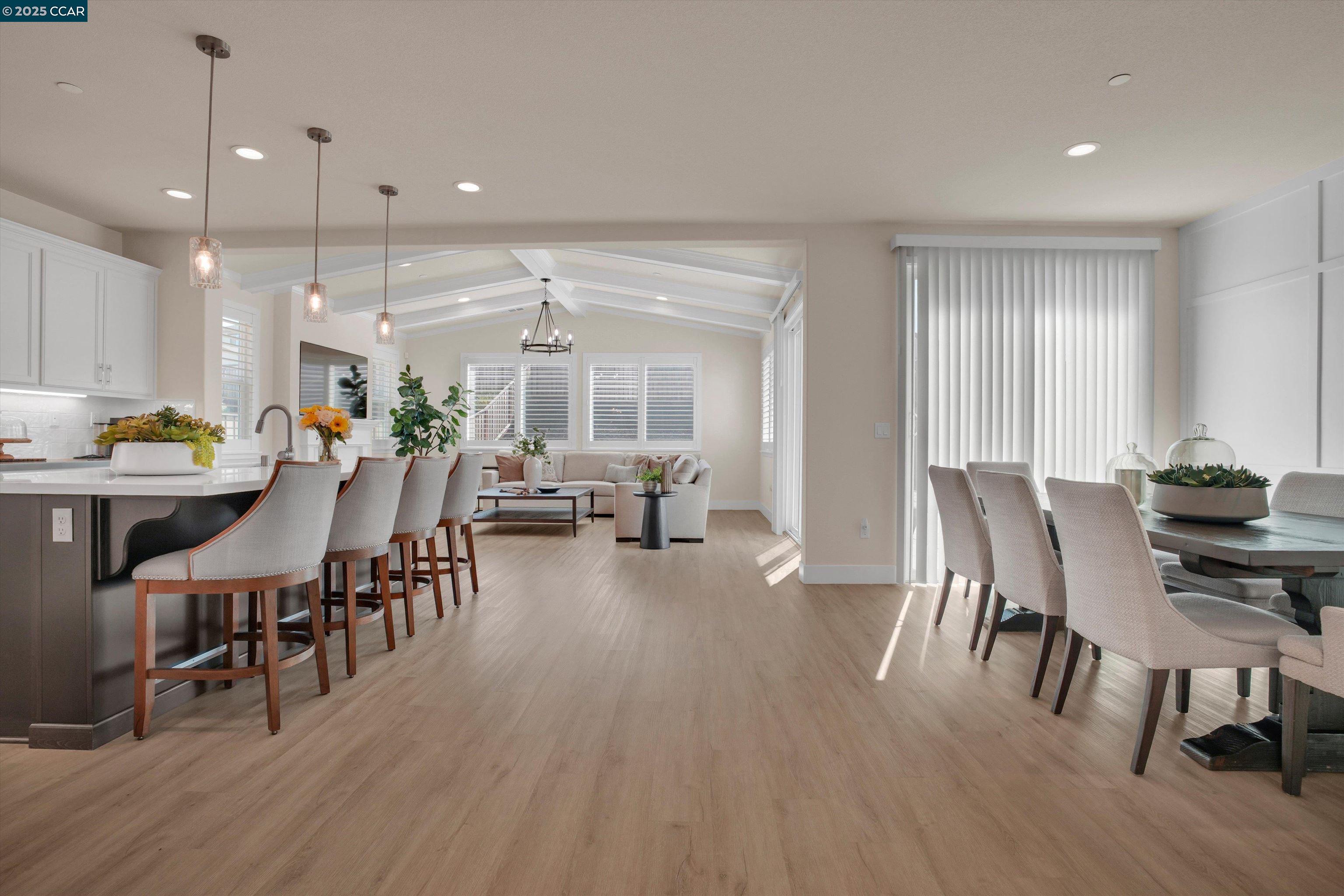 Detail Gallery Image 7 of 43 For 5498 Monte Vista Way, Antioch,  CA 94531 - 4 Beds | 3/1 Baths