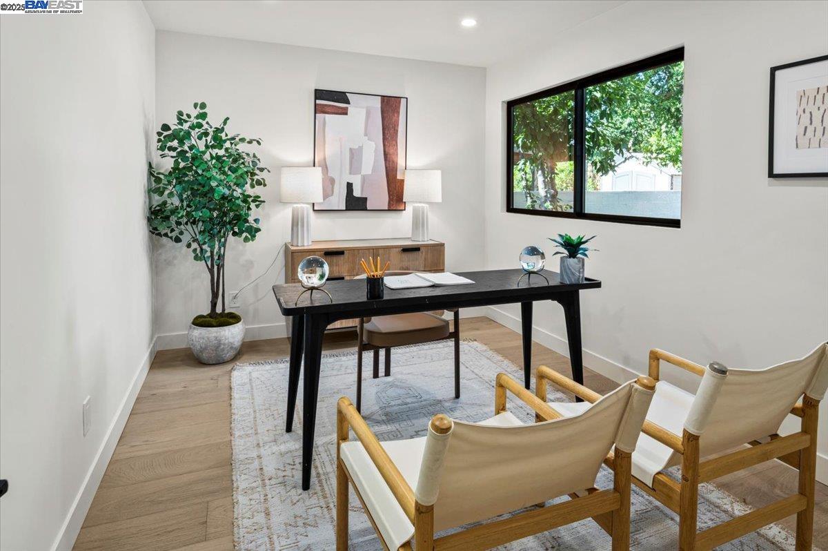 Detail Gallery Image 27 of 59 For 2162 Orin Ln, Pleasant Hill,  CA 94523 - 5 Beds | 3/1 Baths